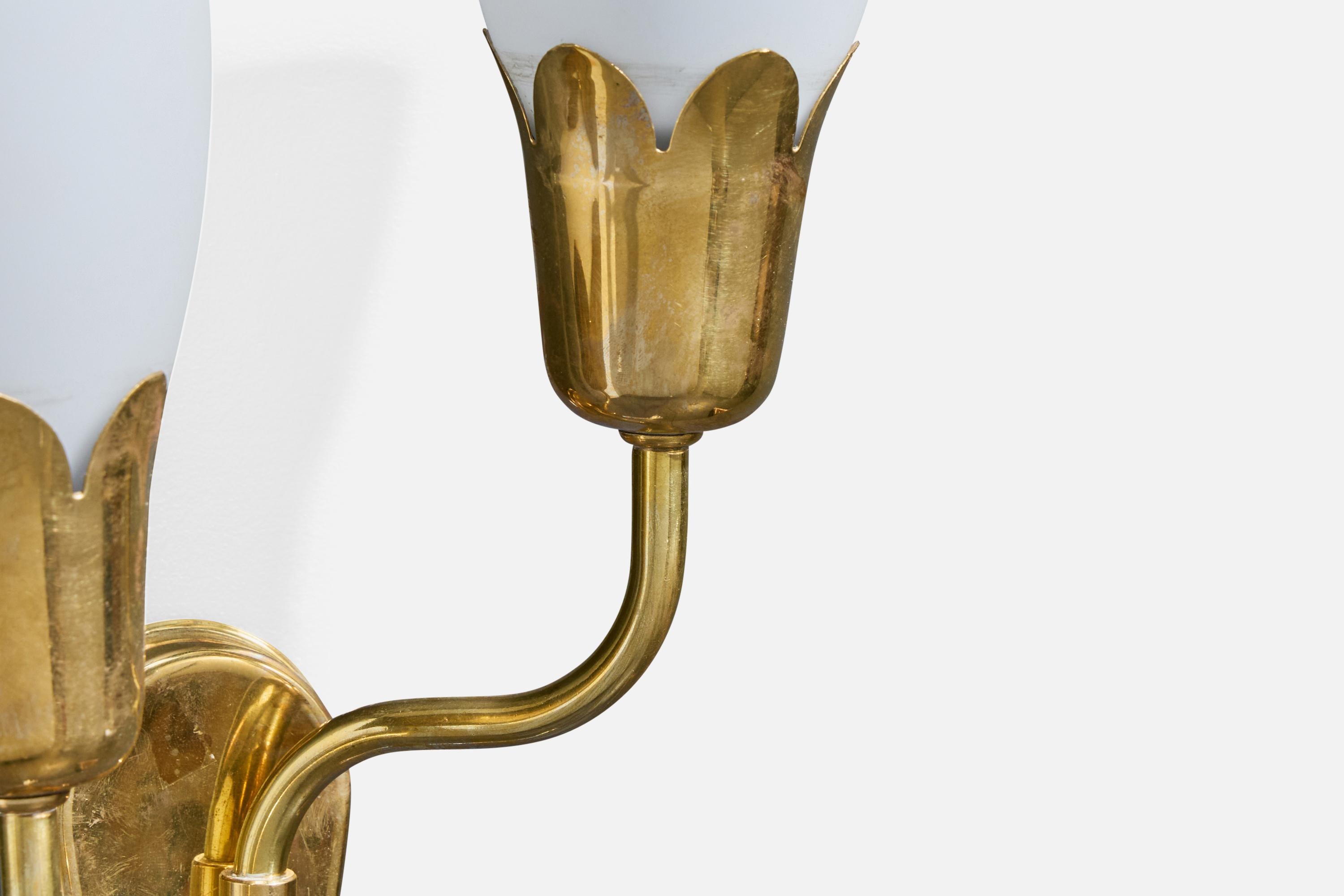 Metà XX secolo Fog & Mørup, Applique, Ottone, Vetro, Danimarca, anni '1950 in vendita