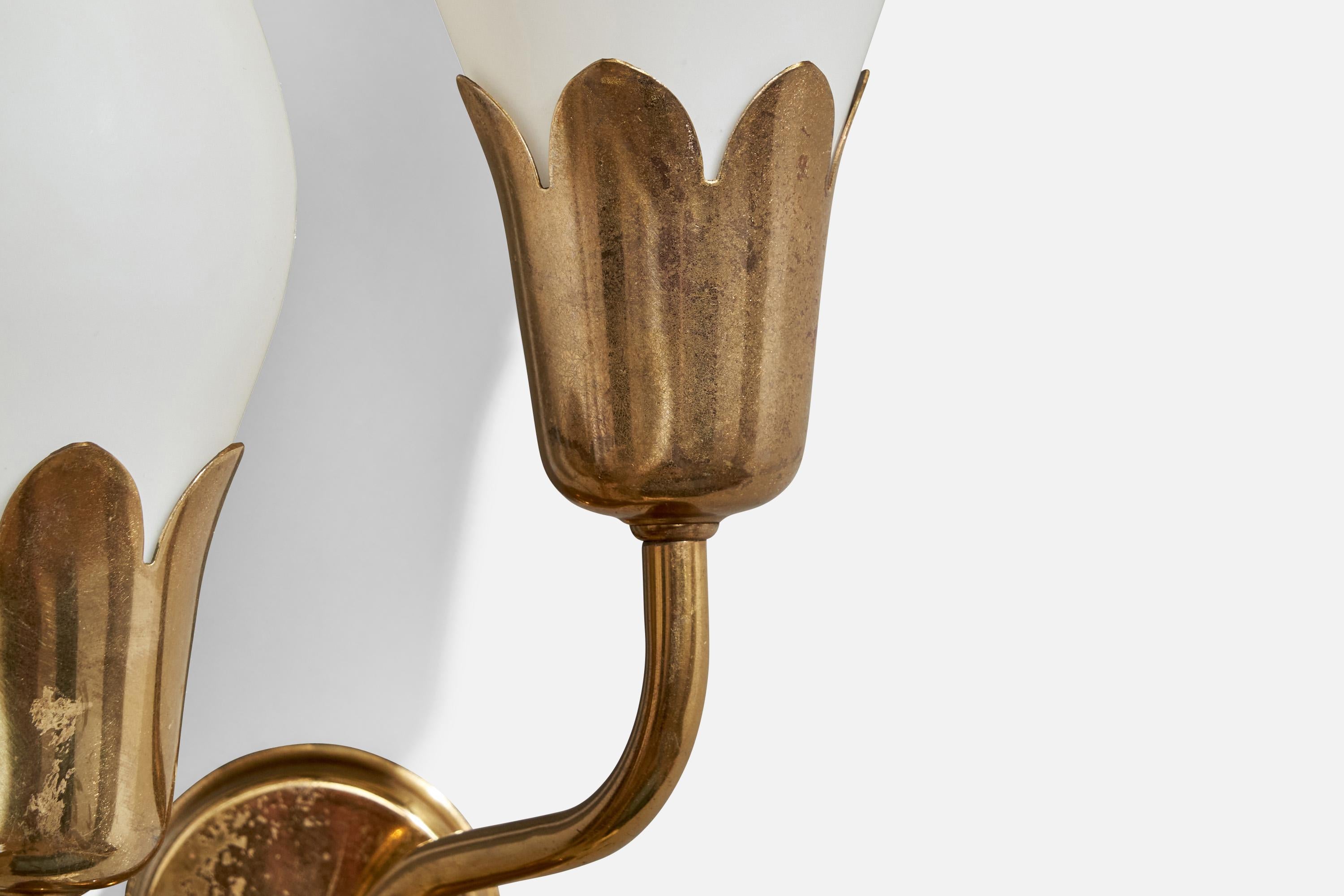 Fog & Mørup, Wall Light, Brass, Glass, Denmark, 1950s For Sale 1