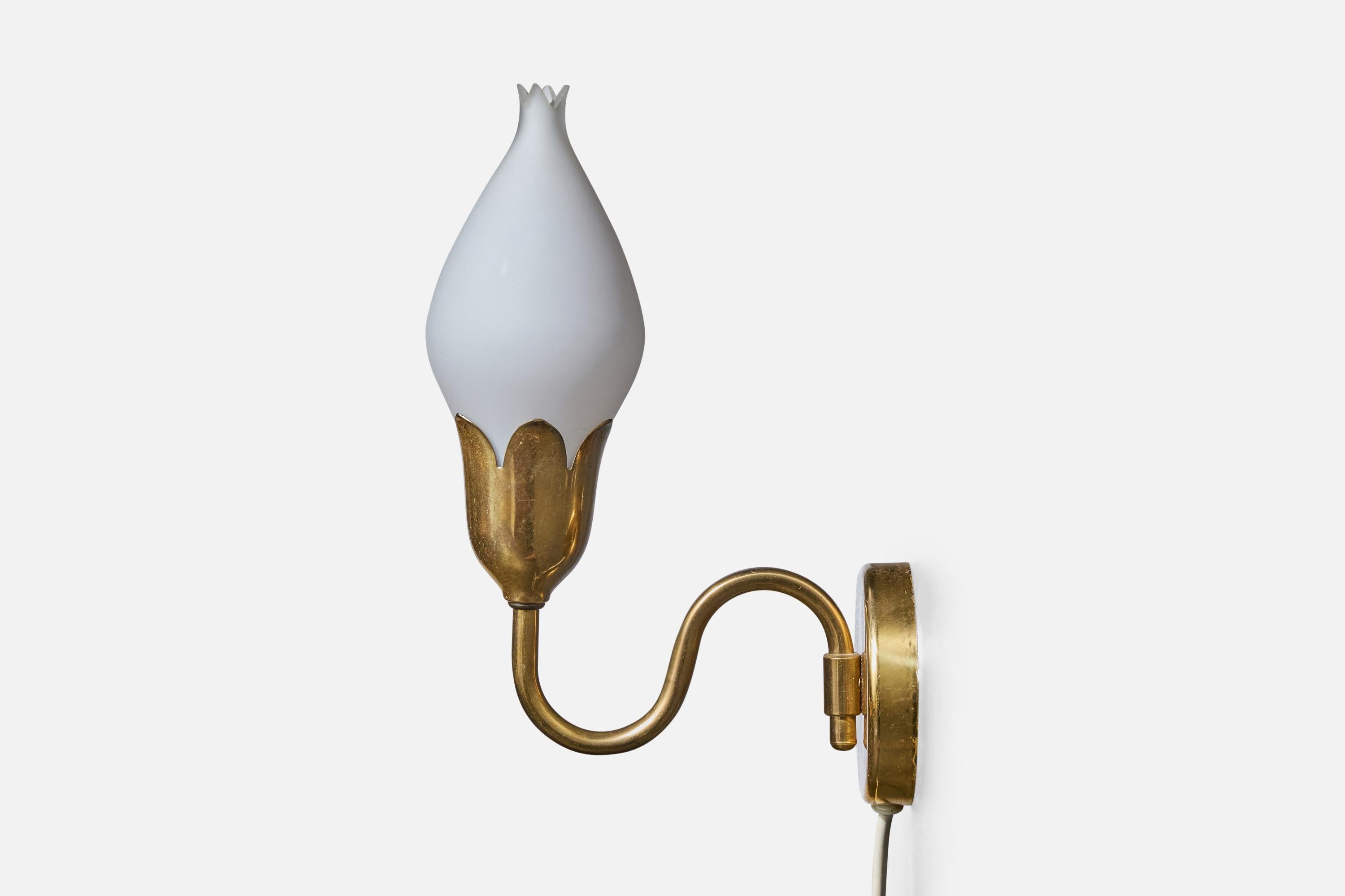 Fog & Mørup, Apliques, Latón, Cristal, Dinamarca, Década de 1950 en Bueno estado para la venta en High Point, NC