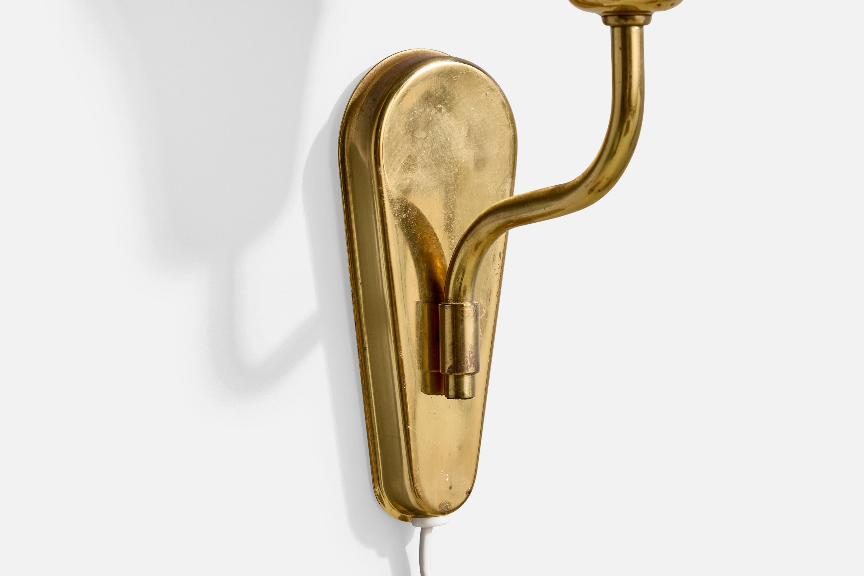 Metà XX secolo Fog & Mørup, Luci da parete, Ottone, Vetro, Danimarca, anni '1950 in vendita