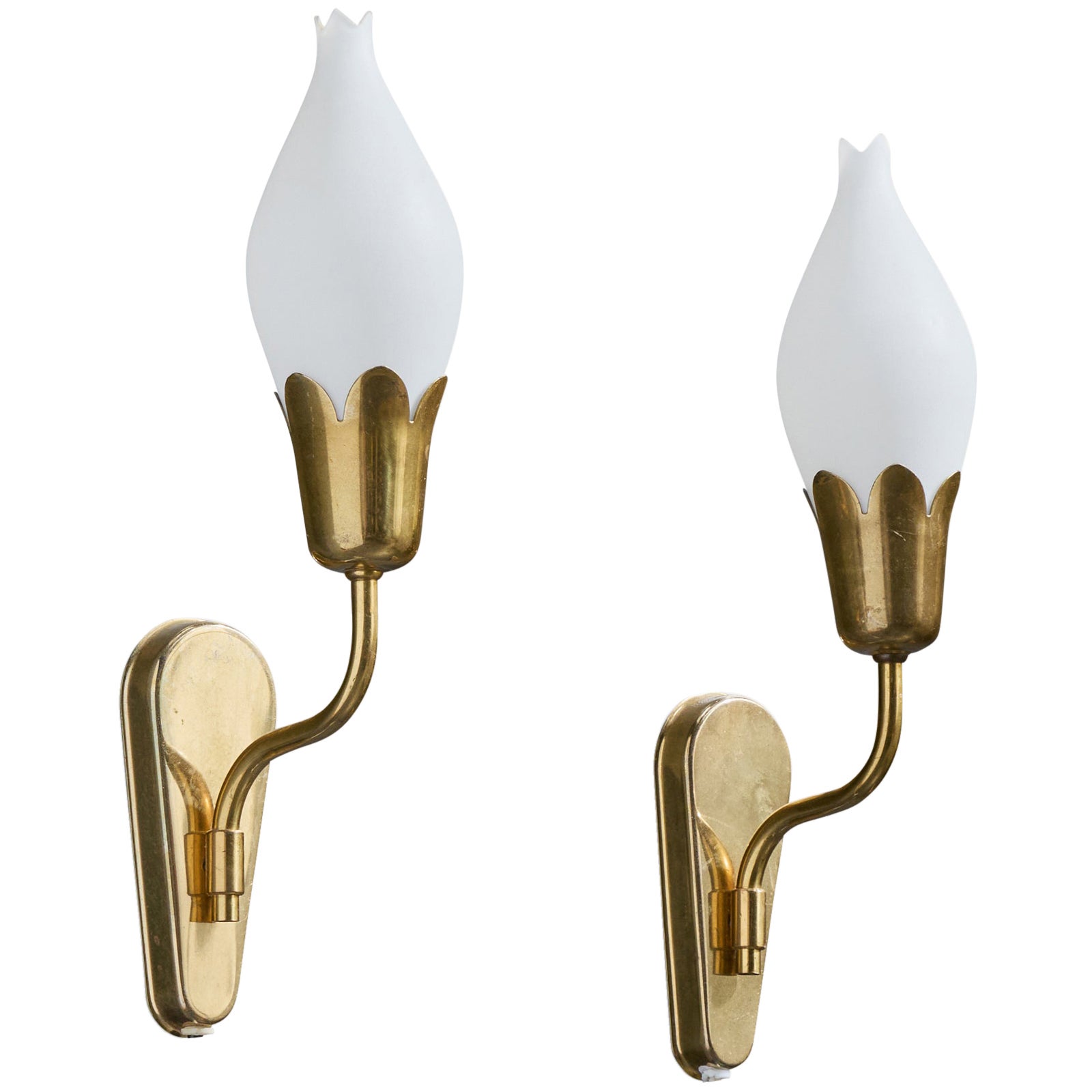 Fog
Mørup, Apliques, Latón, Cristal, Dinamarca, Década de 1950