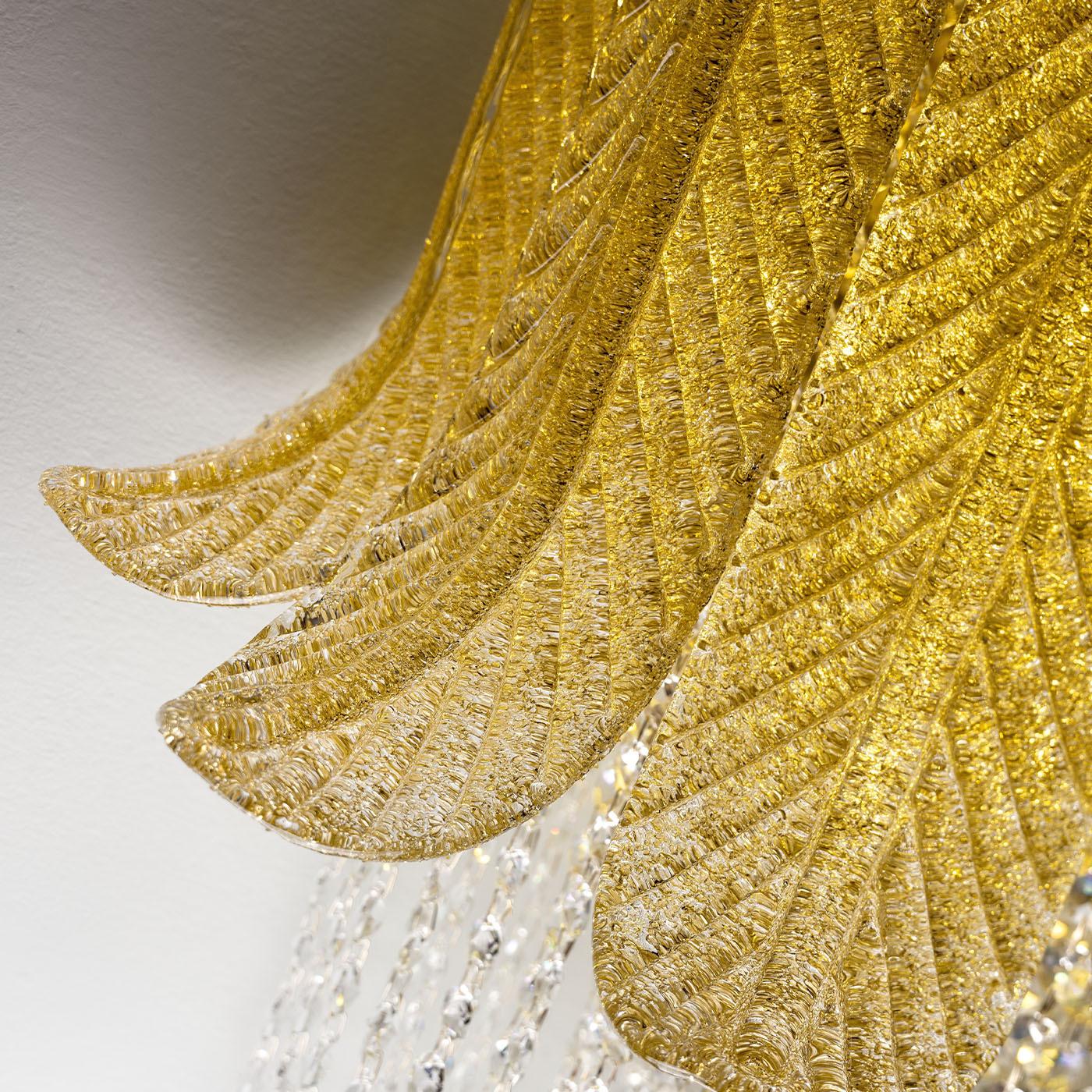 Foglie e Cristallo Transparent glass with gold details Wall Lamp by Il Paralume In condizioni Nuovo in vendita a Milan, IT