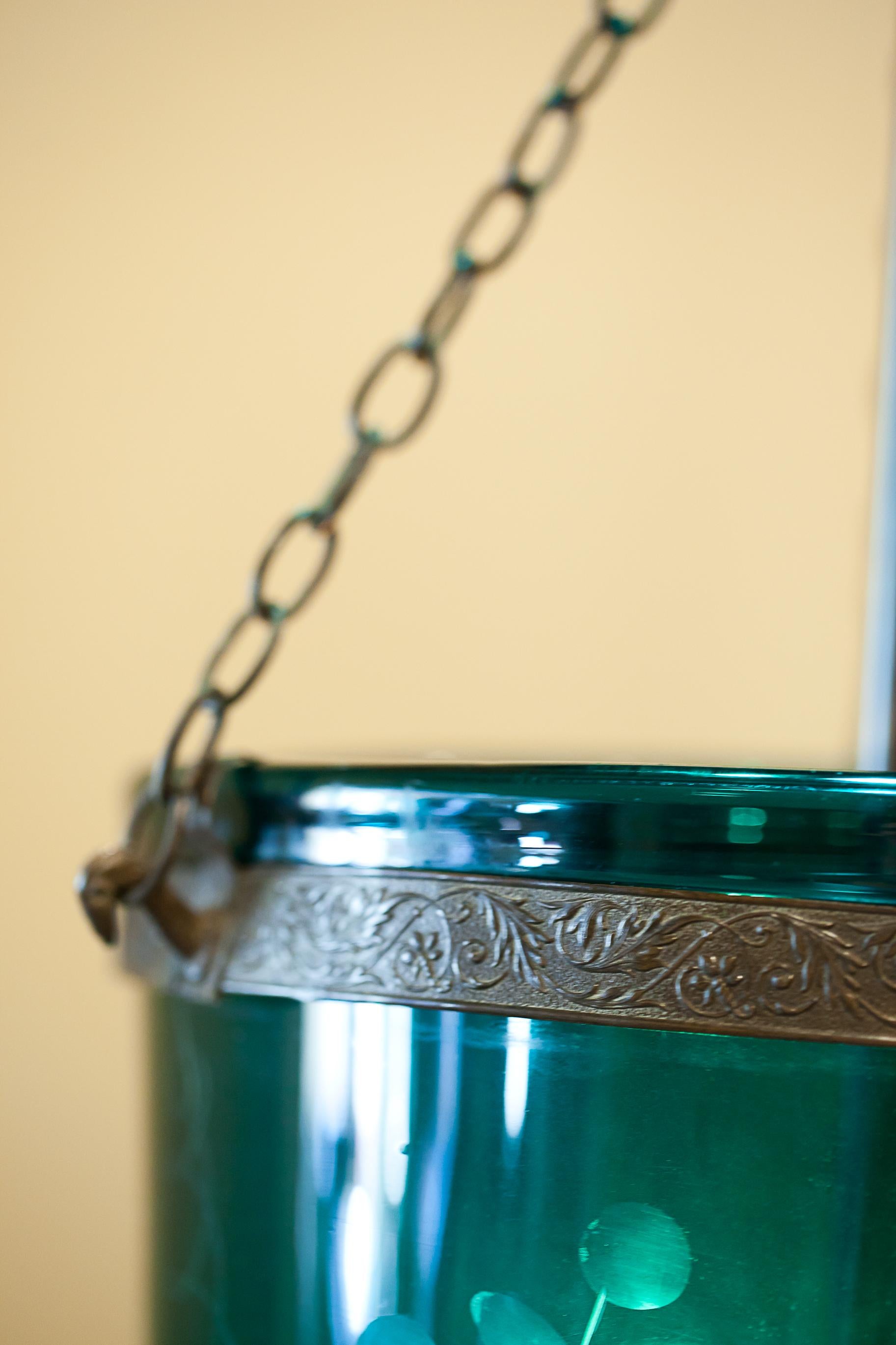 Foilate-Etched Ten-Inch Bell Jar Lantern, England, circa 1830 For Sale 9