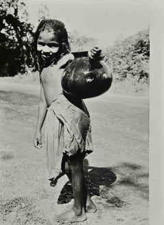 Child- Ceylon Photo Reportage - Vintage Photograph by Folco Quilici - 1960s