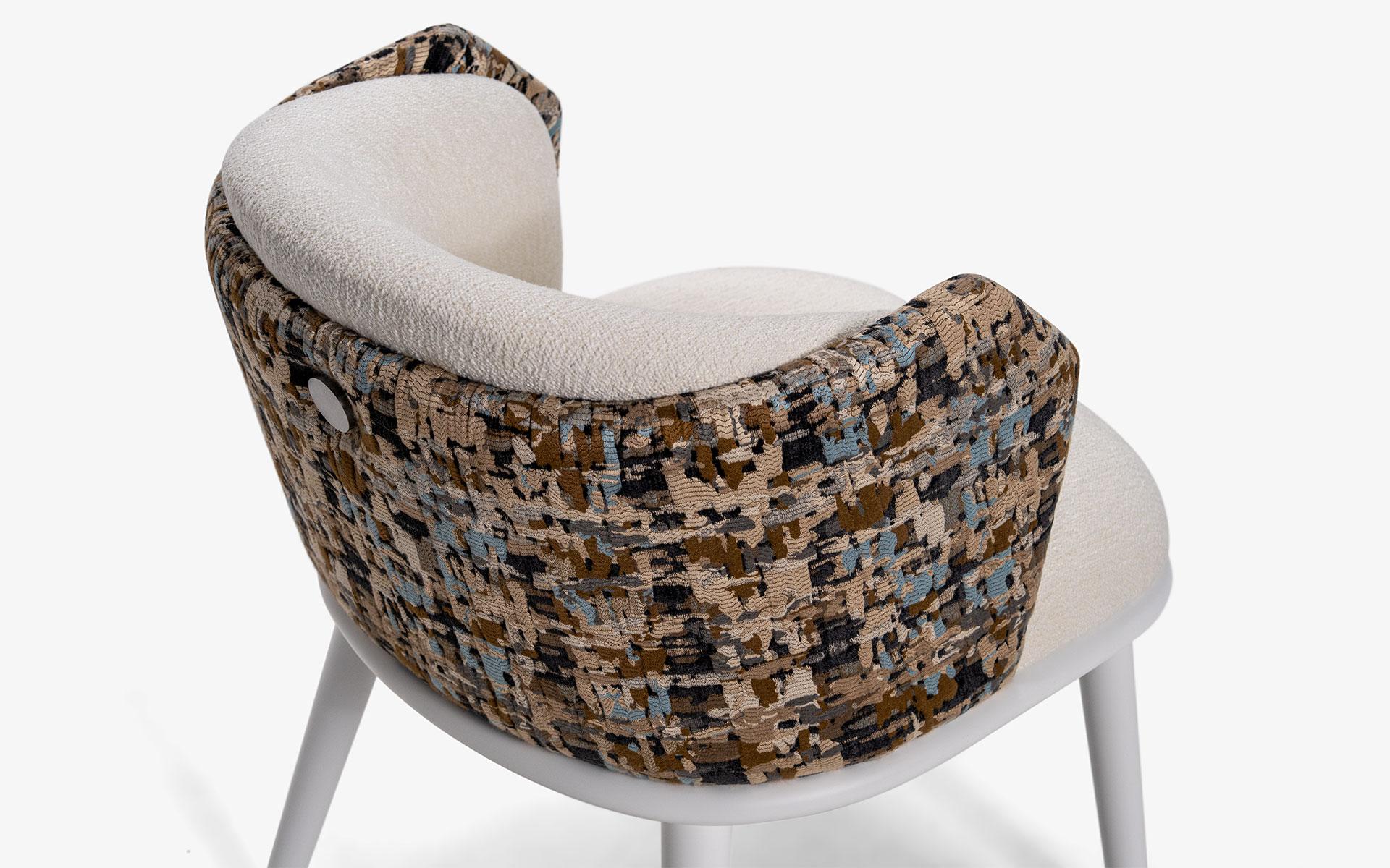 Chaise Foldes de LAGU recouverte d'un tissu à motifs Kenzo en vente 1