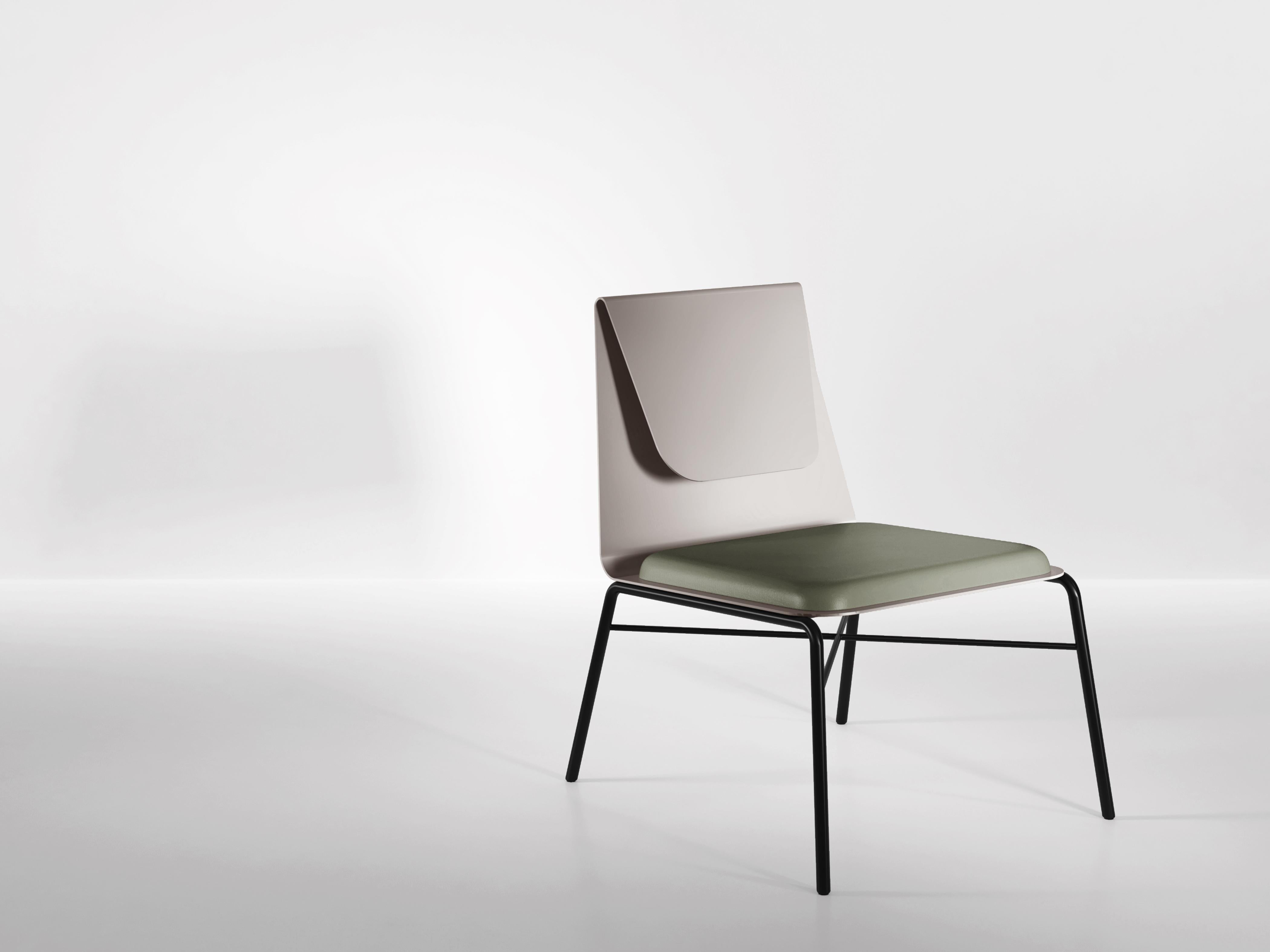 The fold lounge chair is constructed from one piece of metal bent in two places to offer both support and flexibility when leaned upon. A fully customizable, upholstered cushion sits on top of the metal for added comfort. The seat is supported by