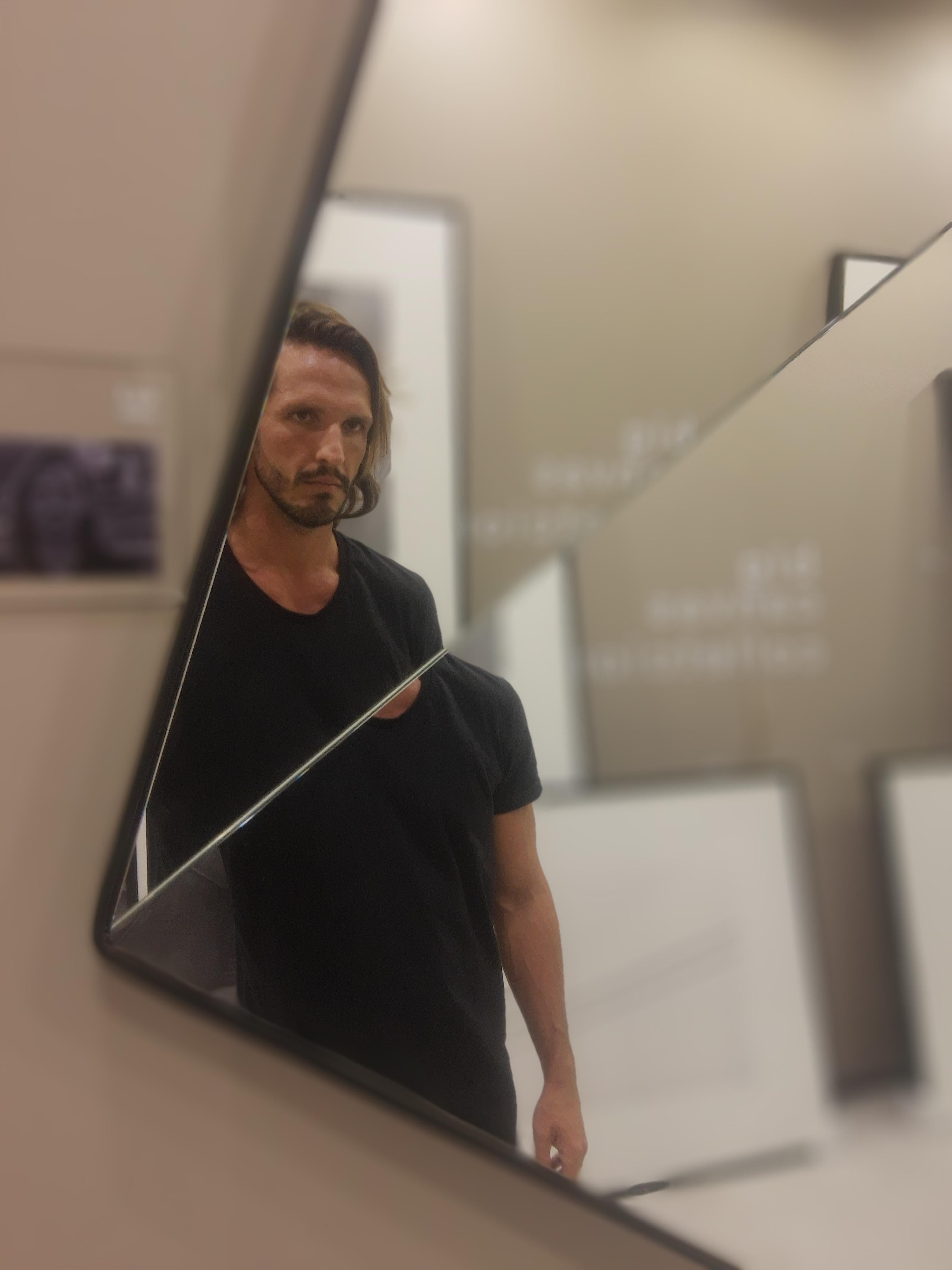 Miroir pentagonal contemporain 