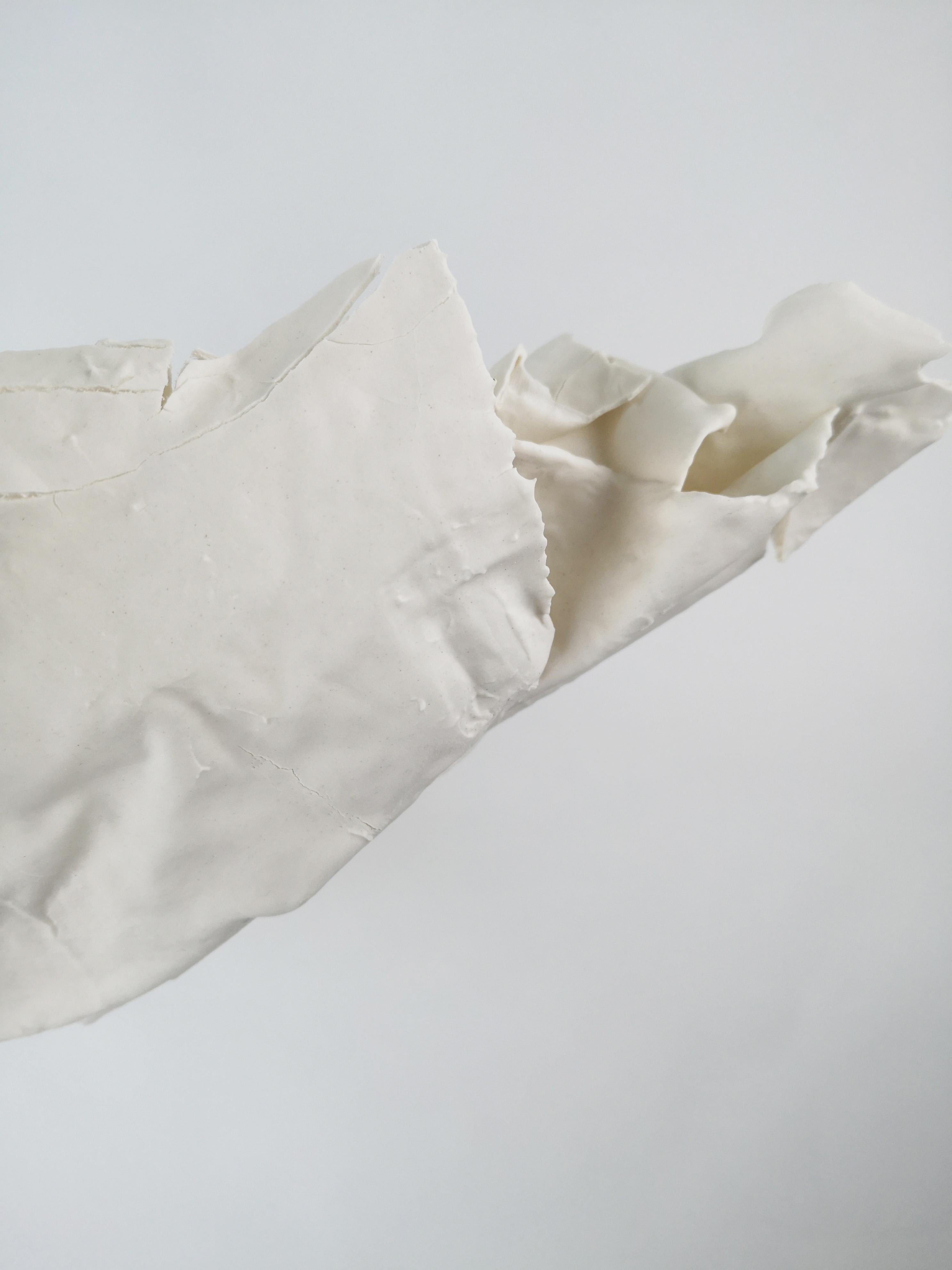 Altro Scultura Fold I di Dora Stanczel in vendita