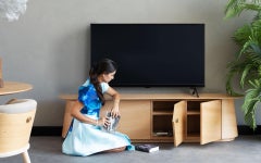 Fold Oak Veneer Tv Cabinet with Brass Accessory