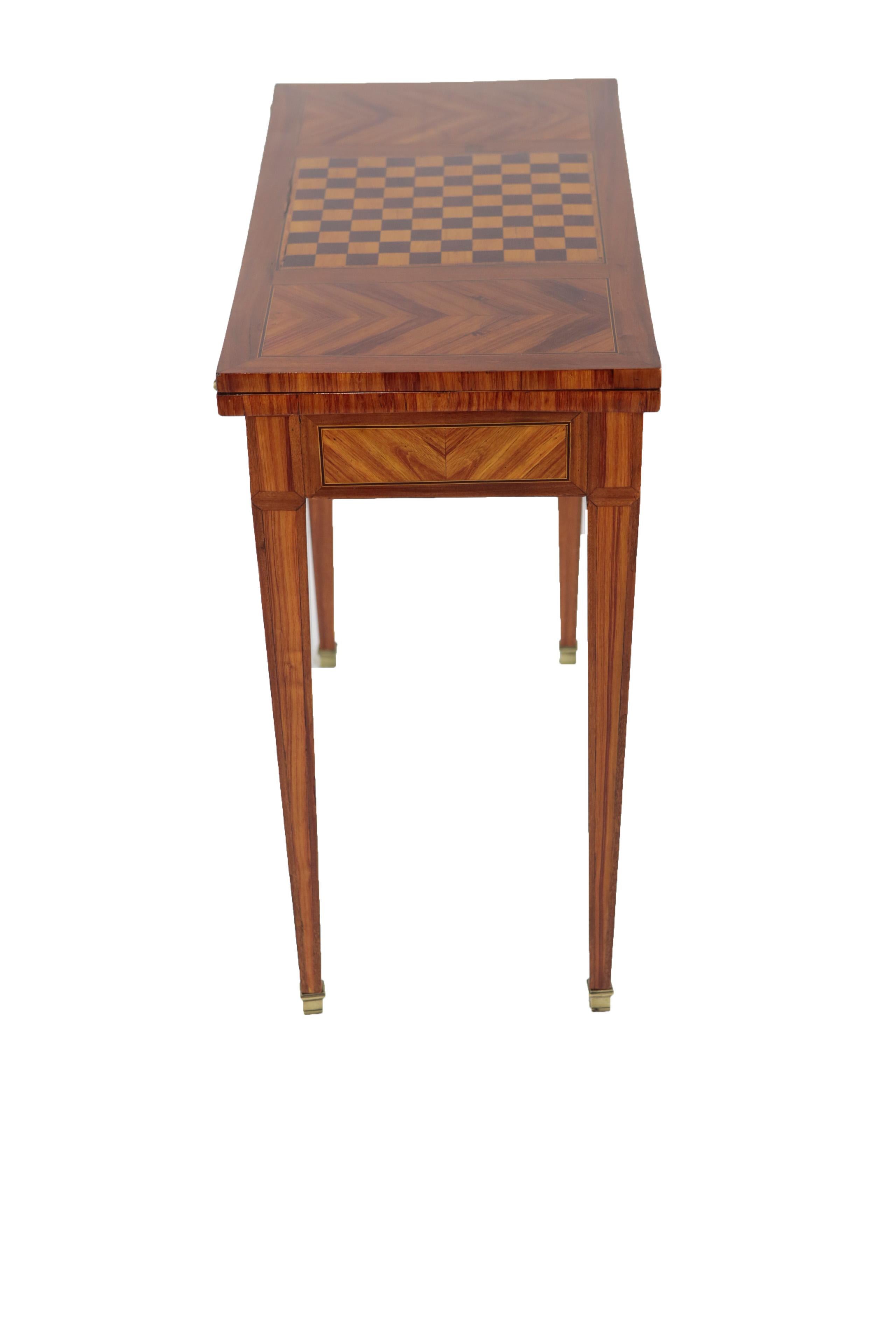 Foldable Game Table, France, Rosewood, circa 1850-1860 3