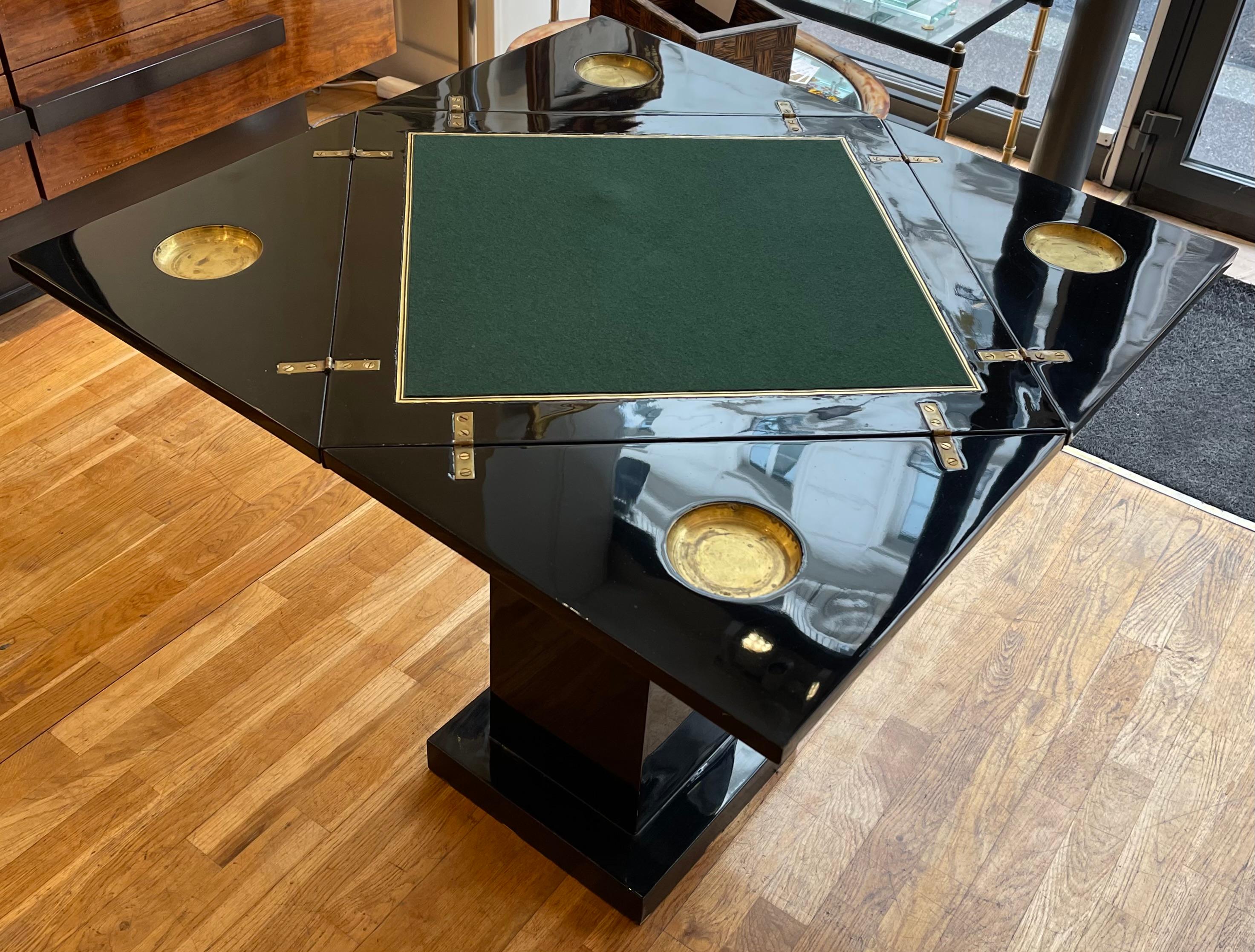 René Joubert (1878–1931) and Philippe Petit (1900–1945) were a duo of French designers who made a significant impact on the world of decorative arts in the interwar period. Active mainly during the 1920s and 1930s, they stood out for a style that