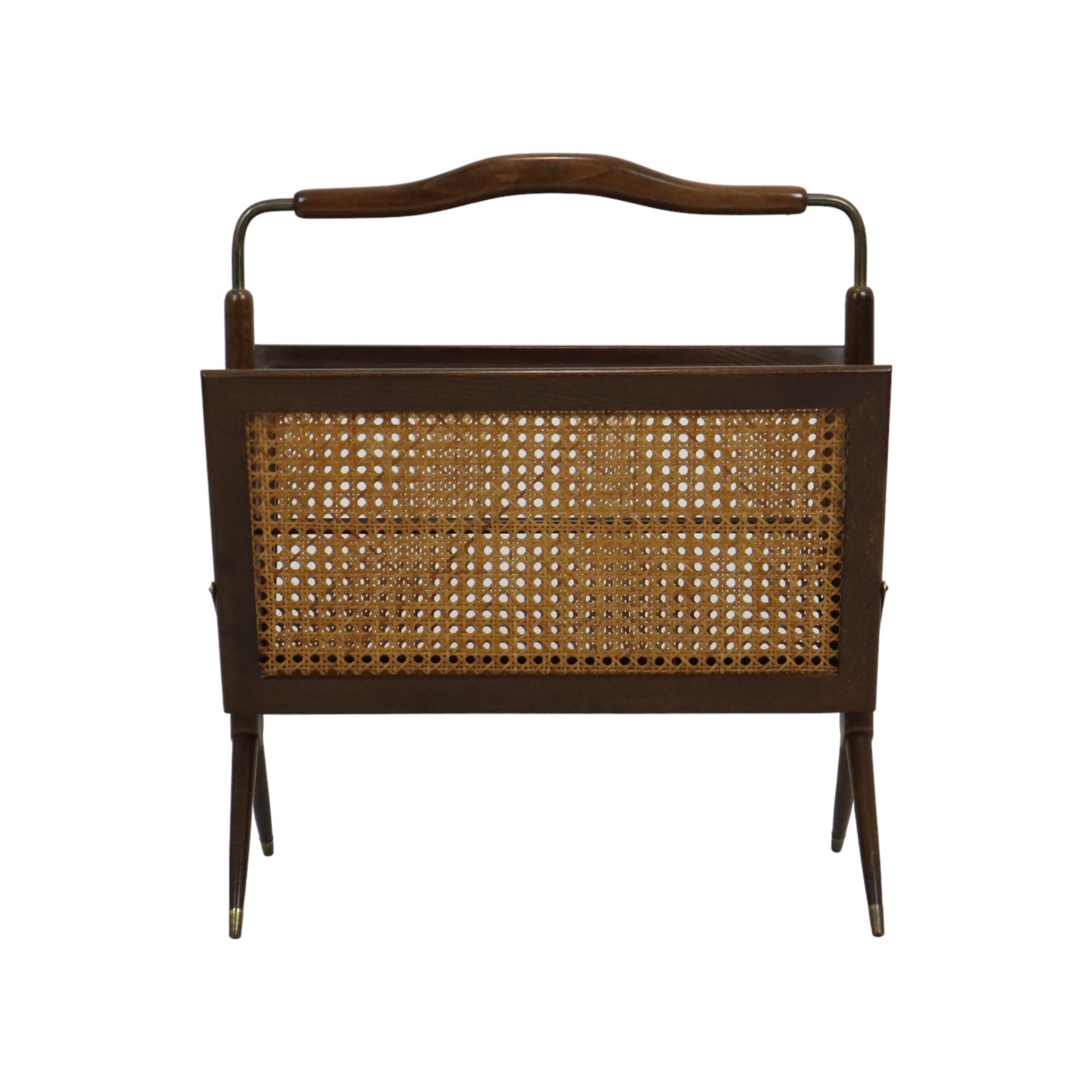Foldable Magazine Rack Cesare Lacca Italienisches Design der fünfziger Jahre (Gewebt) im Angebot