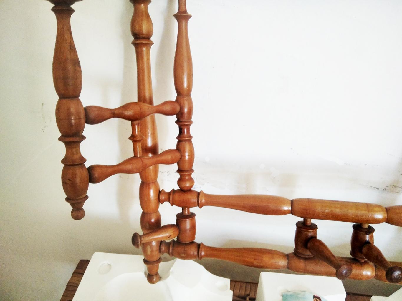 Coat Rack Wall Coat and Hat Racks and Stands Foldable 6 Hangers 19th Century In Excellent Condition For Sale In Mombuey, Zamora