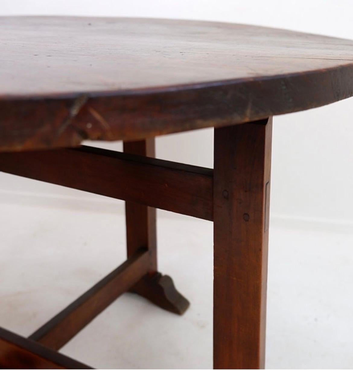 Foldable winemaker's table in solid oak For Sale 5
