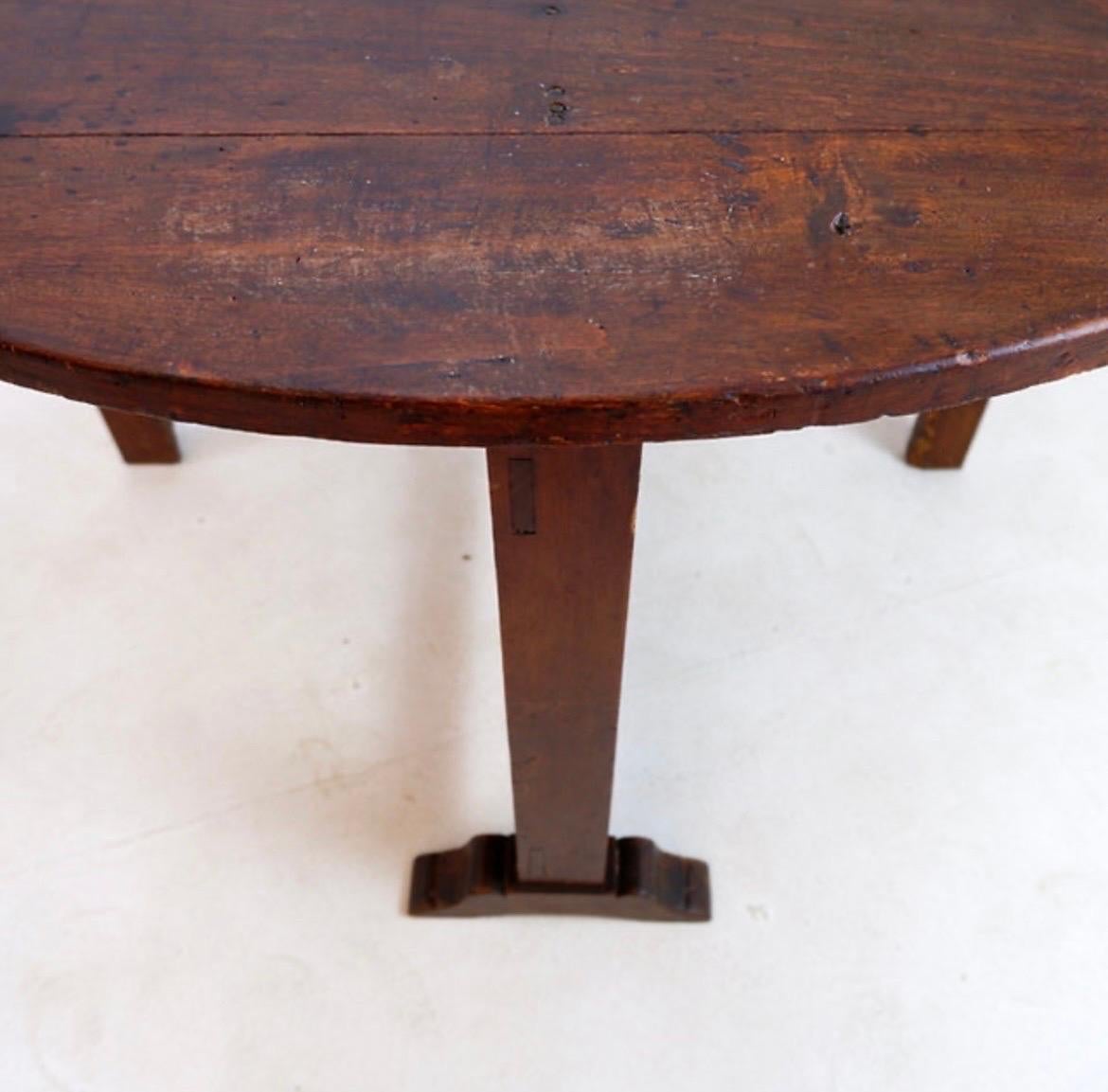 Wood Foldable winemaker's table in solid oak For Sale