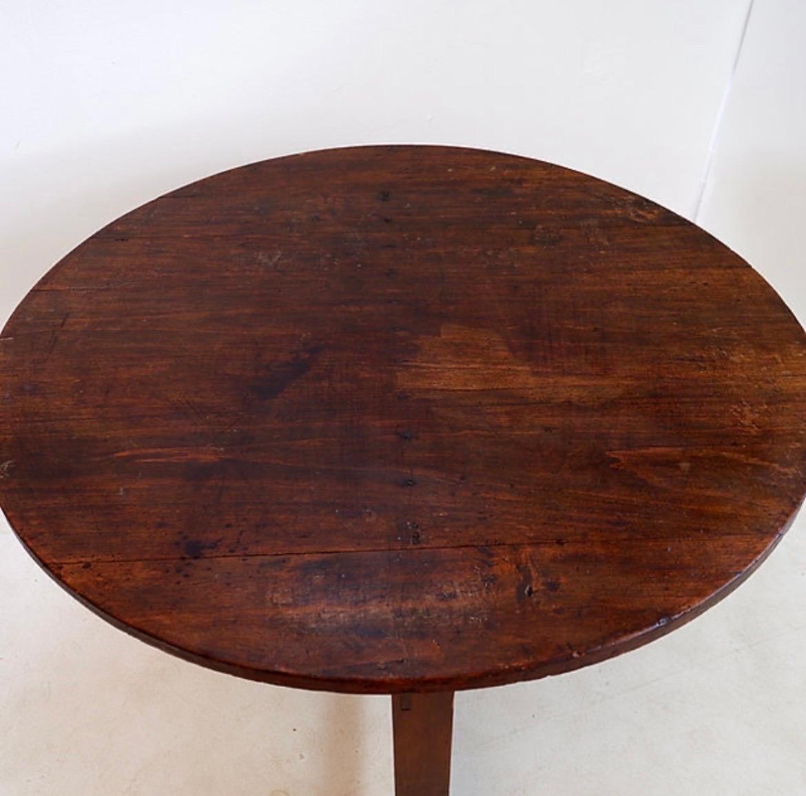 Foldable winemaker's table in solid oak For Sale 3
