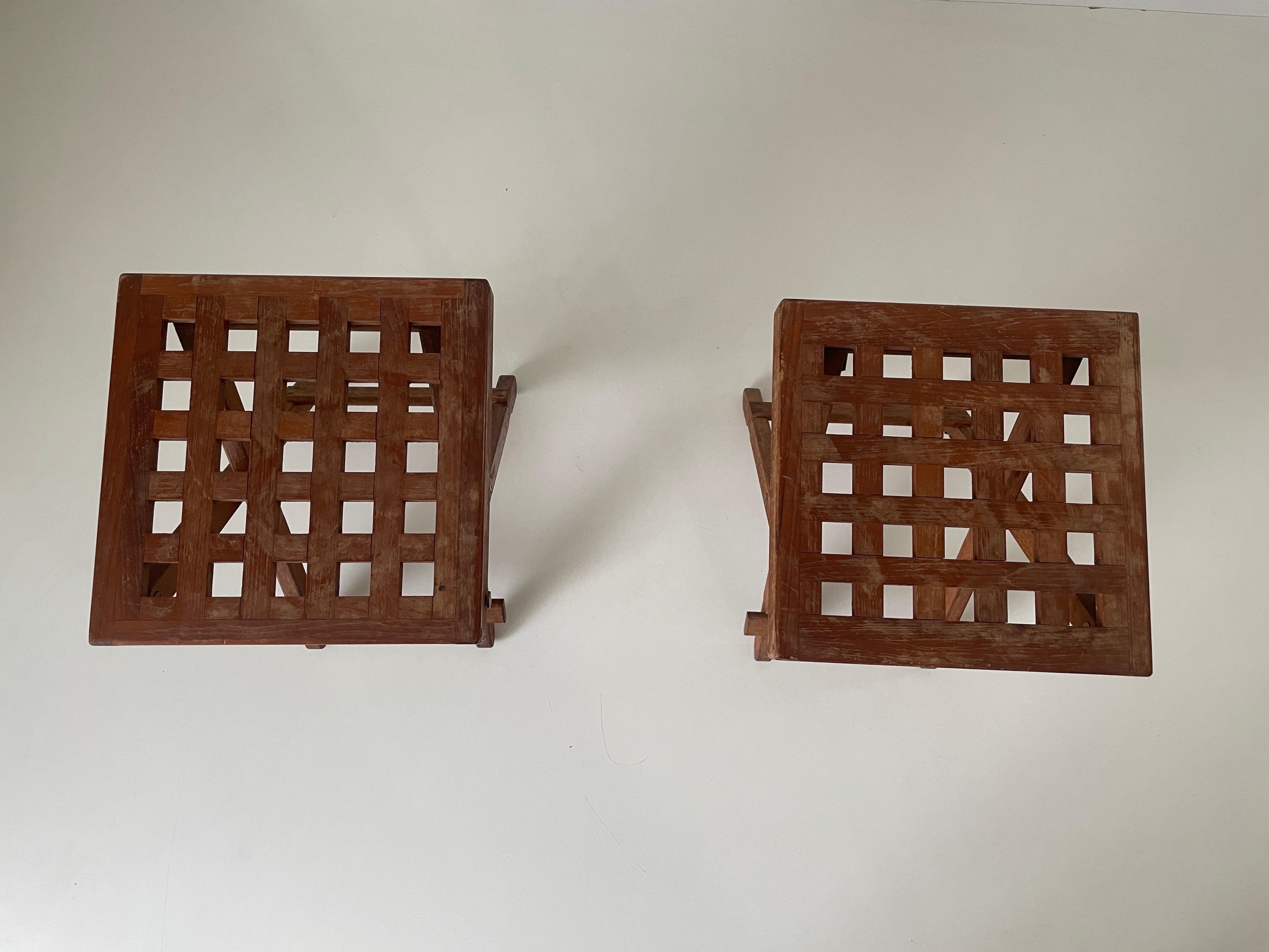 Foldable Wood Pair of Camping Stools, 1960s, Italy For Sale 2