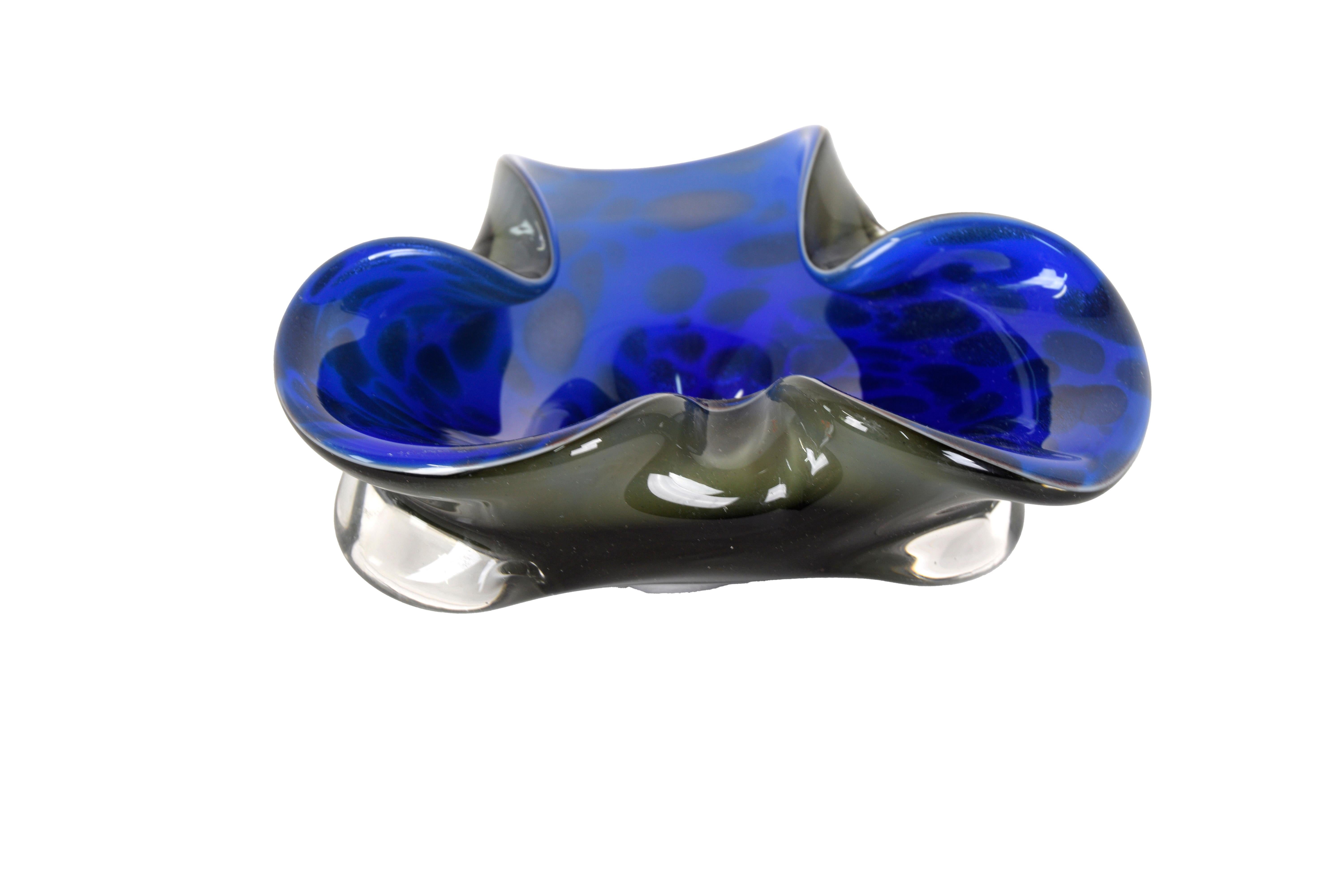 Organic Modern Folded Deep Blue Murano Glass Bowl with Aventurina Detailing For Sale