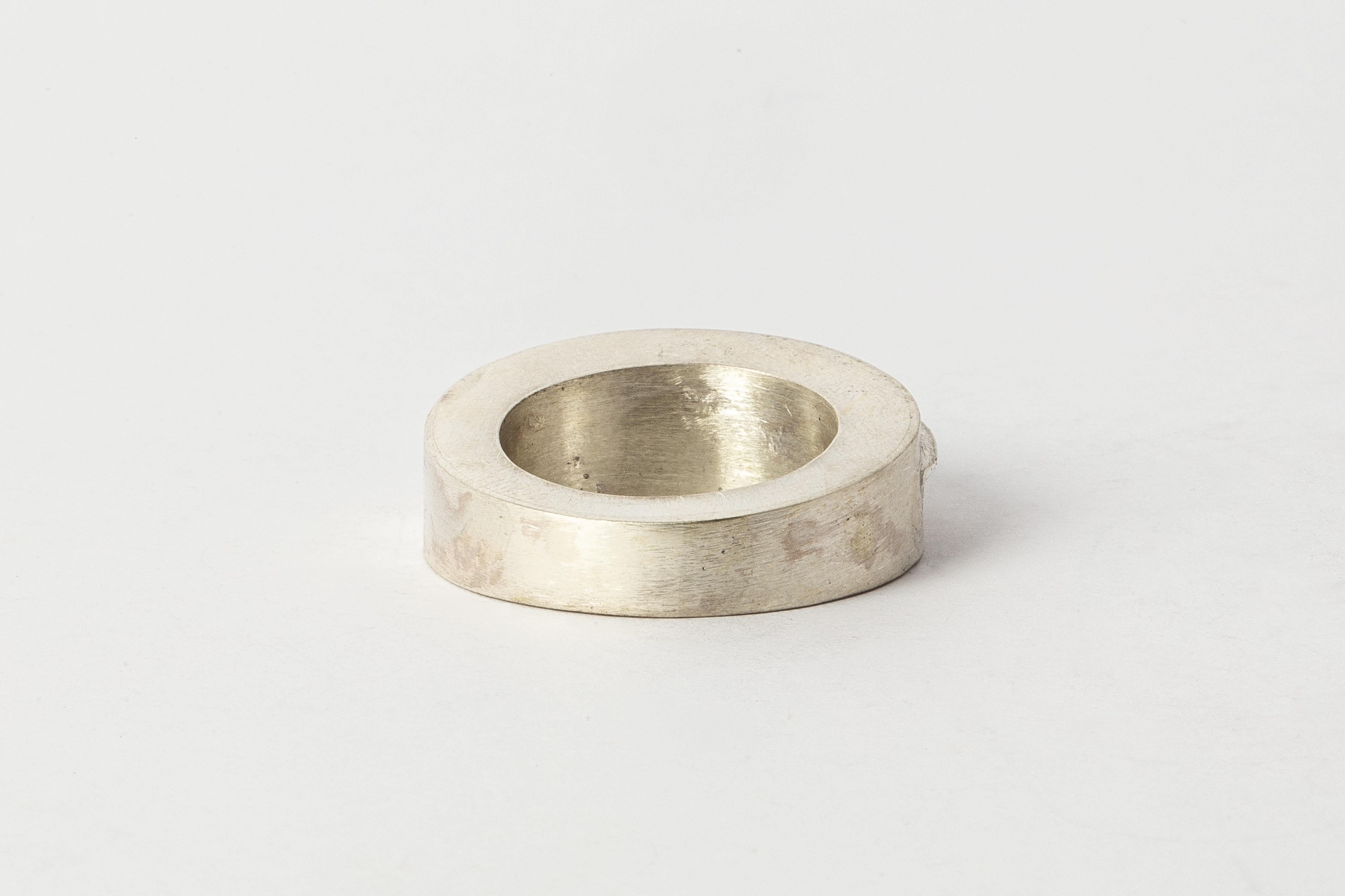 For Sale:  Foldform Crescent Ring (1 Fold, 9mm, FA) 5
