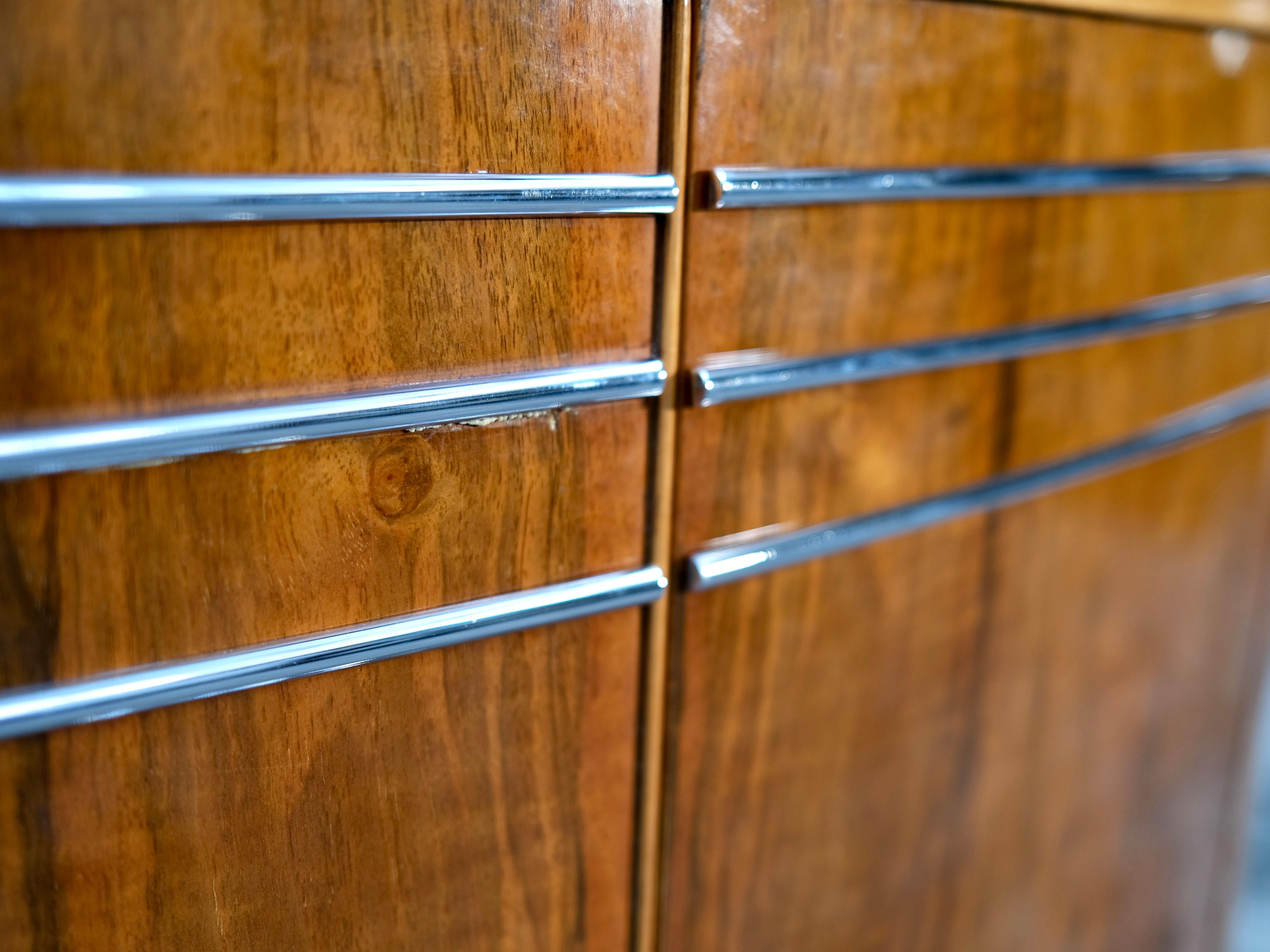 Folding Bar Counter in High Gloss Nutwood, England 1930s Art Deco 3