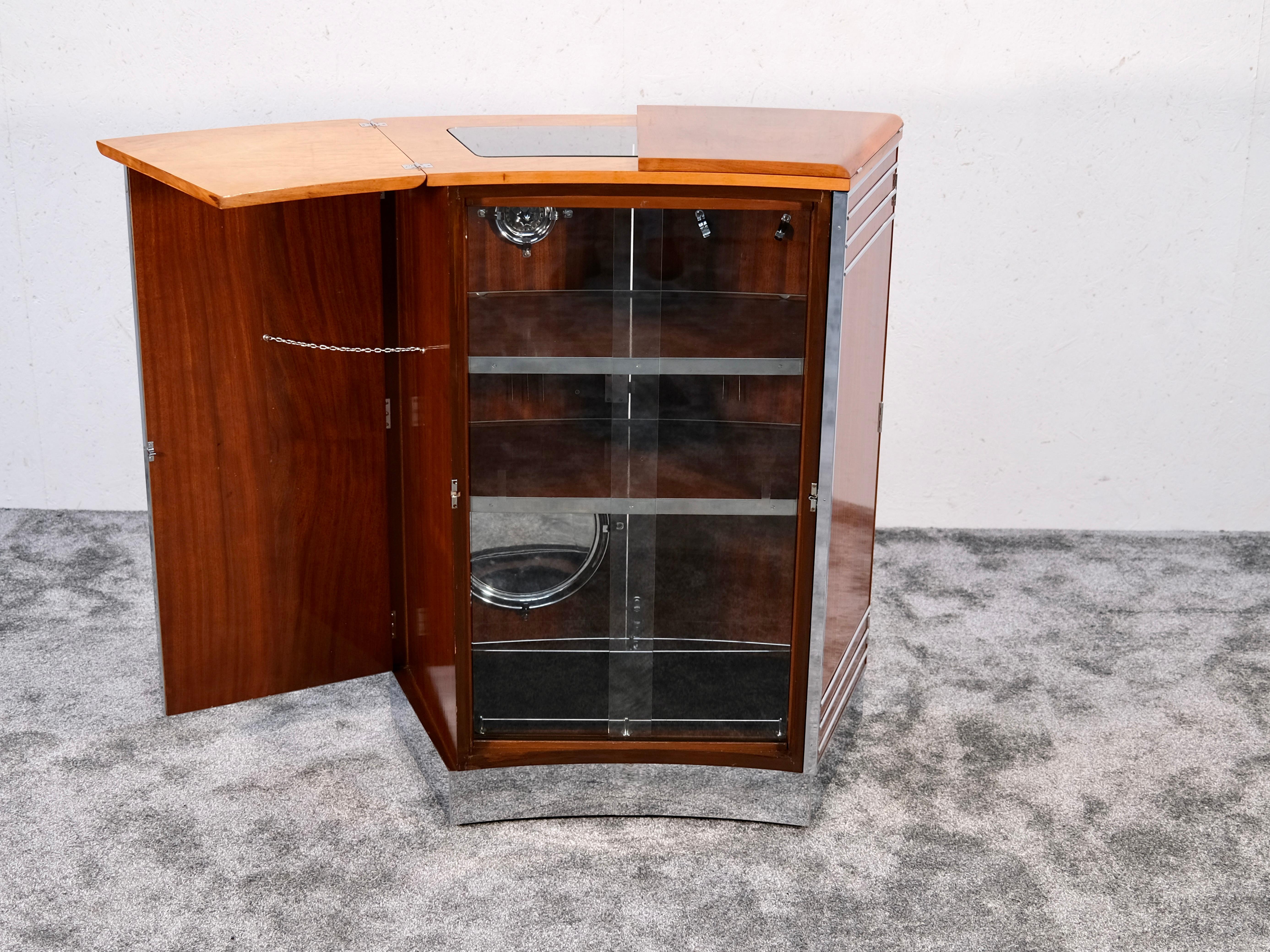 Folding Bar Counter in High Gloss Nutwood, England 1930s Art Deco 7