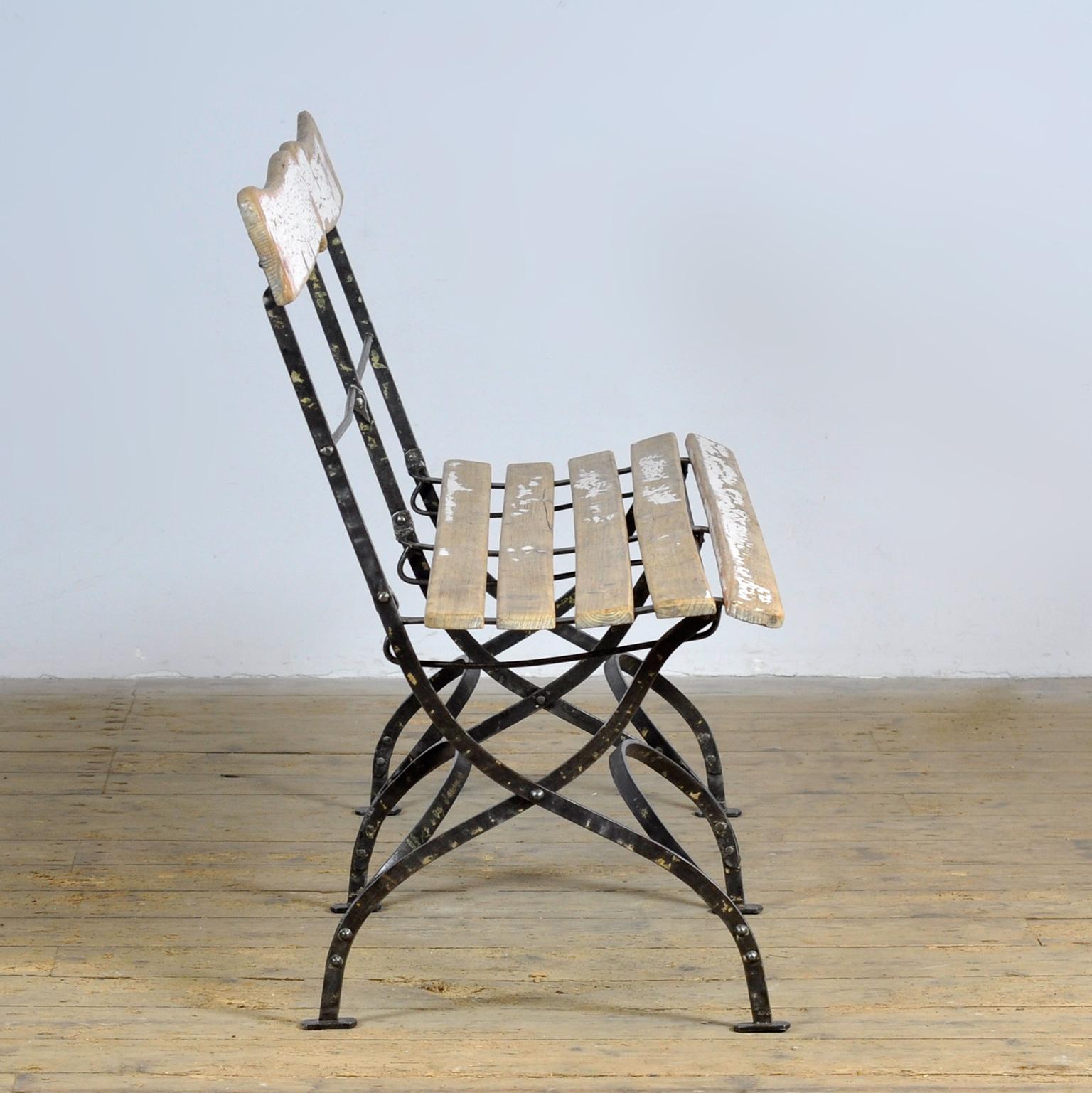 Folding bench, circa 1900 In Good Condition For Sale In Amsterdam, Noord Holland