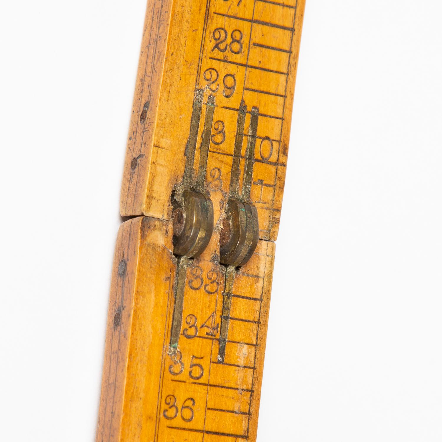 Mesure de la chaussure pliante en bois de buis et laiton, vers 1880 en vente 12