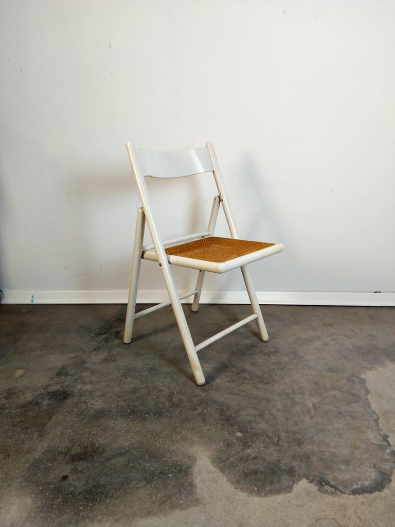 Moderner Klappstuhl aus der Mitte des Jahrhunderts, Hartholz und Rohr,  Italien, 1970er Jahre im Angebot bei 1stDibs Deutschland | campingsthle  70er jahre