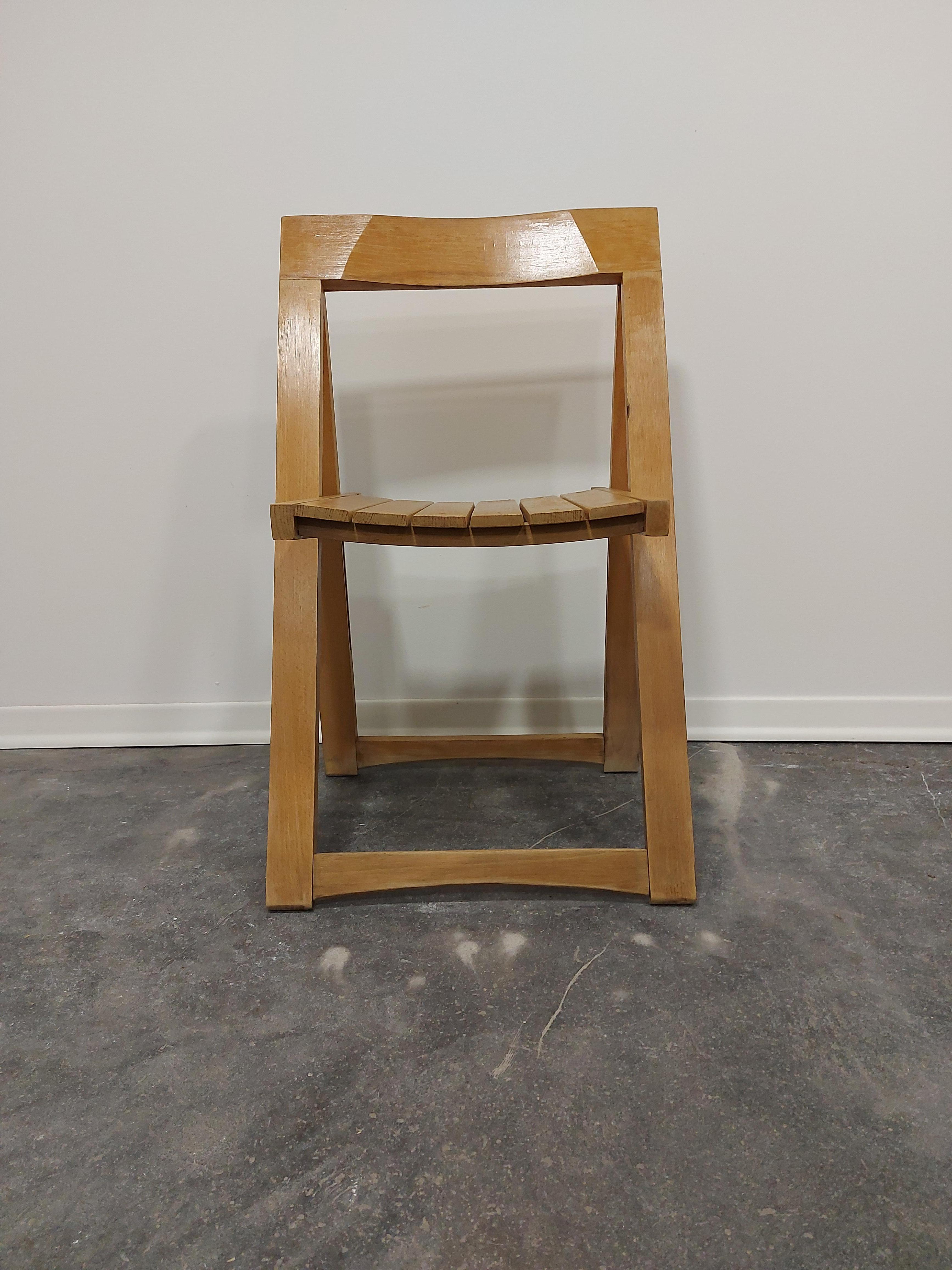 Klappbarer Stuhl von Aldo Jacober, 1970er Jahre, 1 von 4 Stück (Ende des 20. Jahrhunderts) im Angebot