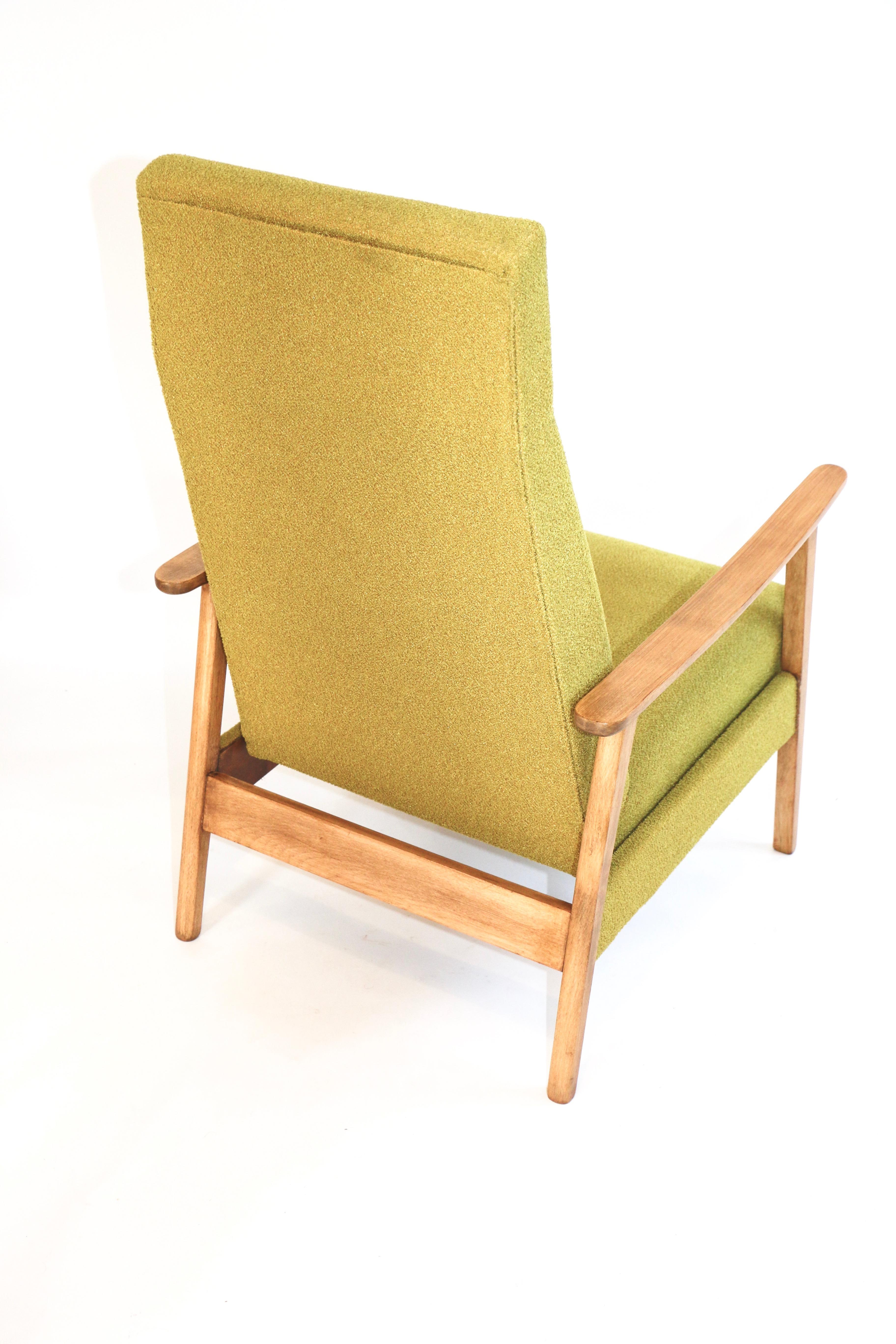 Folding Chair from 20th Century For Sale 1