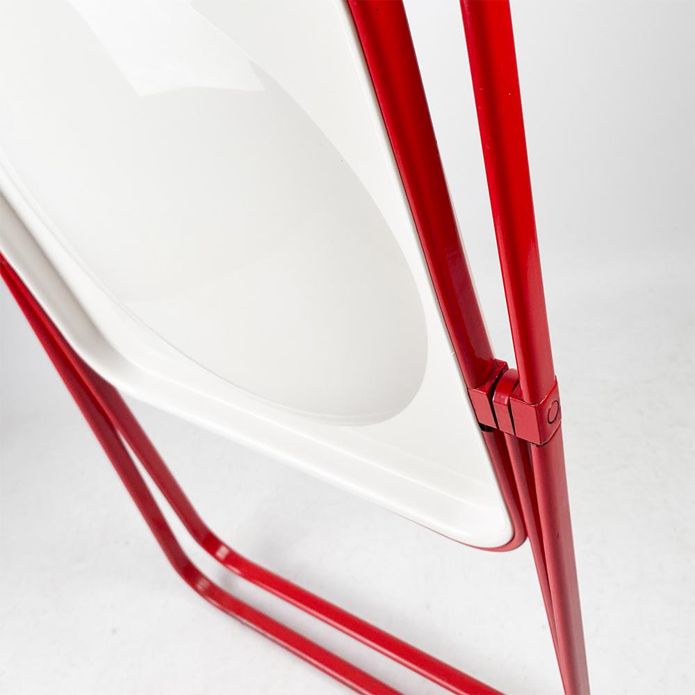 Folding chair made in Spain by Stua, 1970's For Sale 2