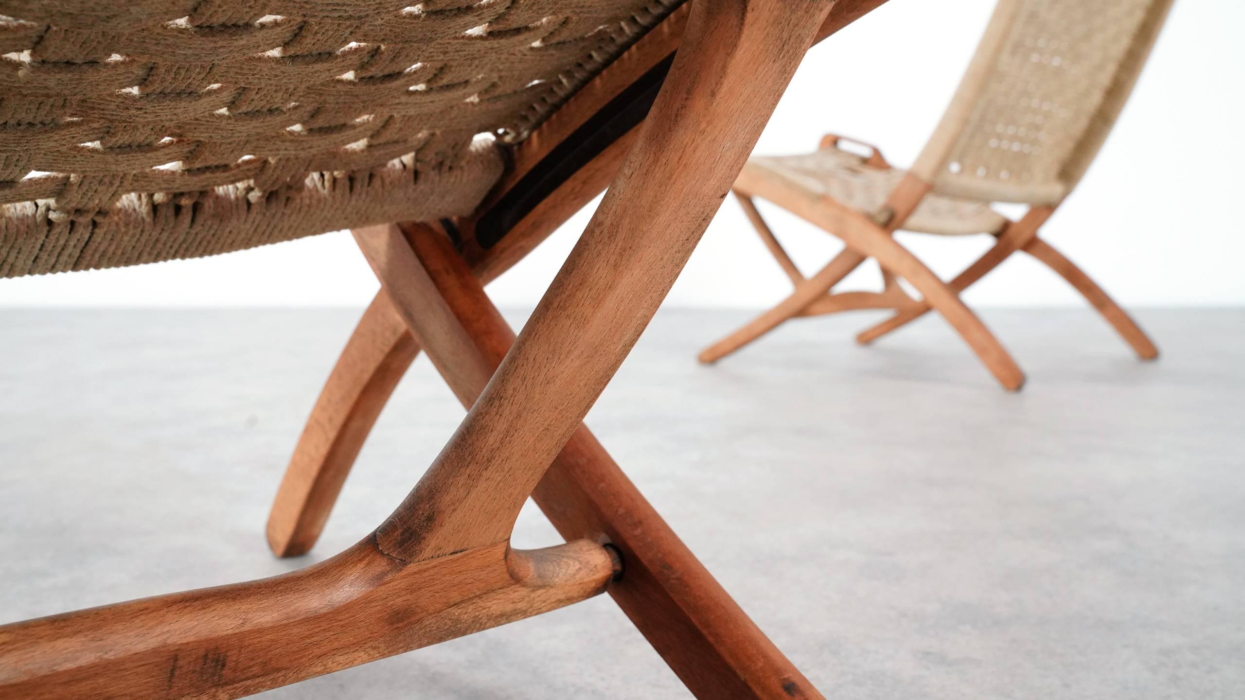 Klappstuhl:: Hans J. Wegner-Stil:: Holz und Seilbespannung:: um 1960 9