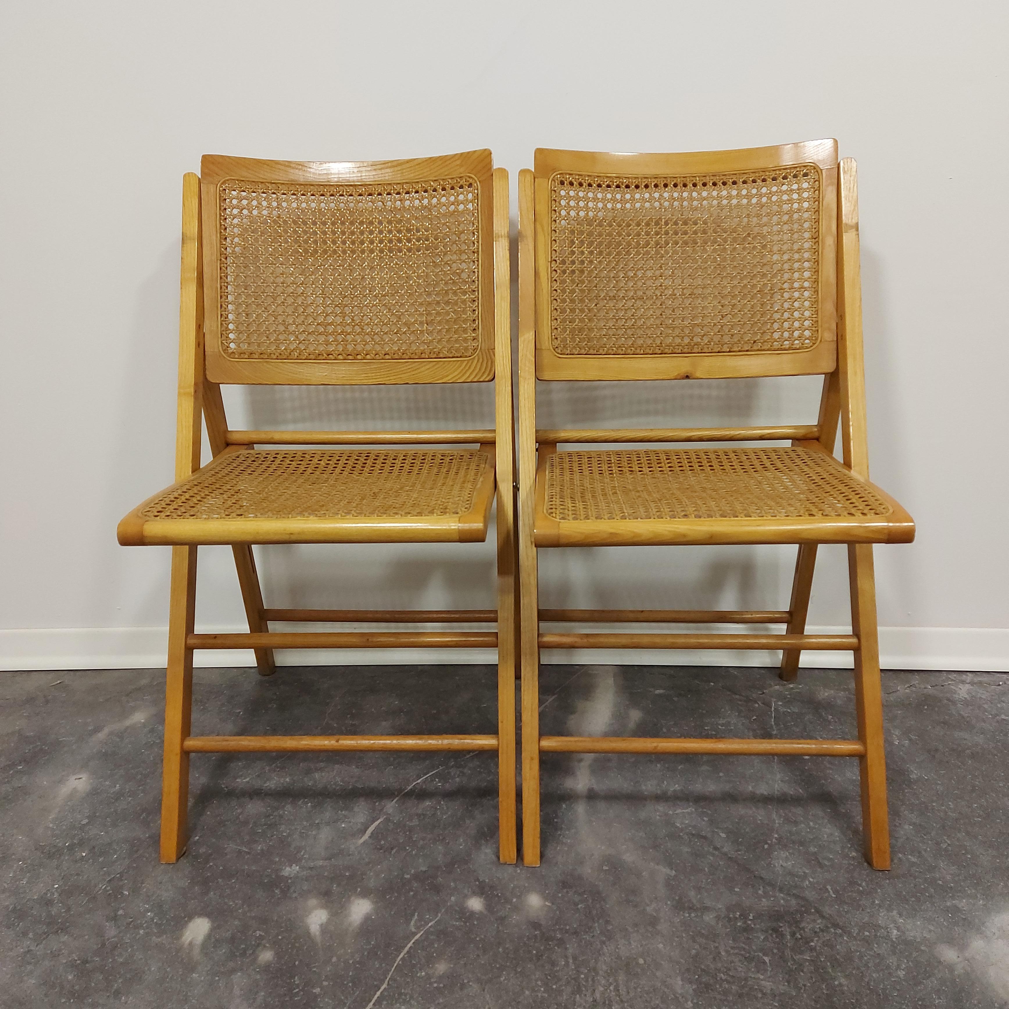 Folding chairs 1970s pair For Sale 7