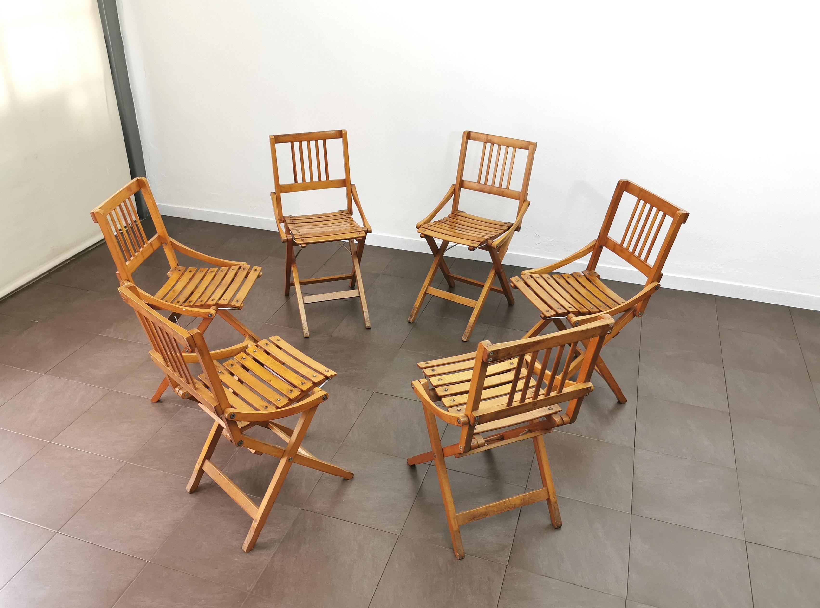 20th Century Folding Chairs Wood Fratelli Reguitti Midcentury Italian Design 1950s Set of 15