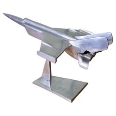 Desktop Model of Soviet MIG 25   An interesting piece and a great desk ornament