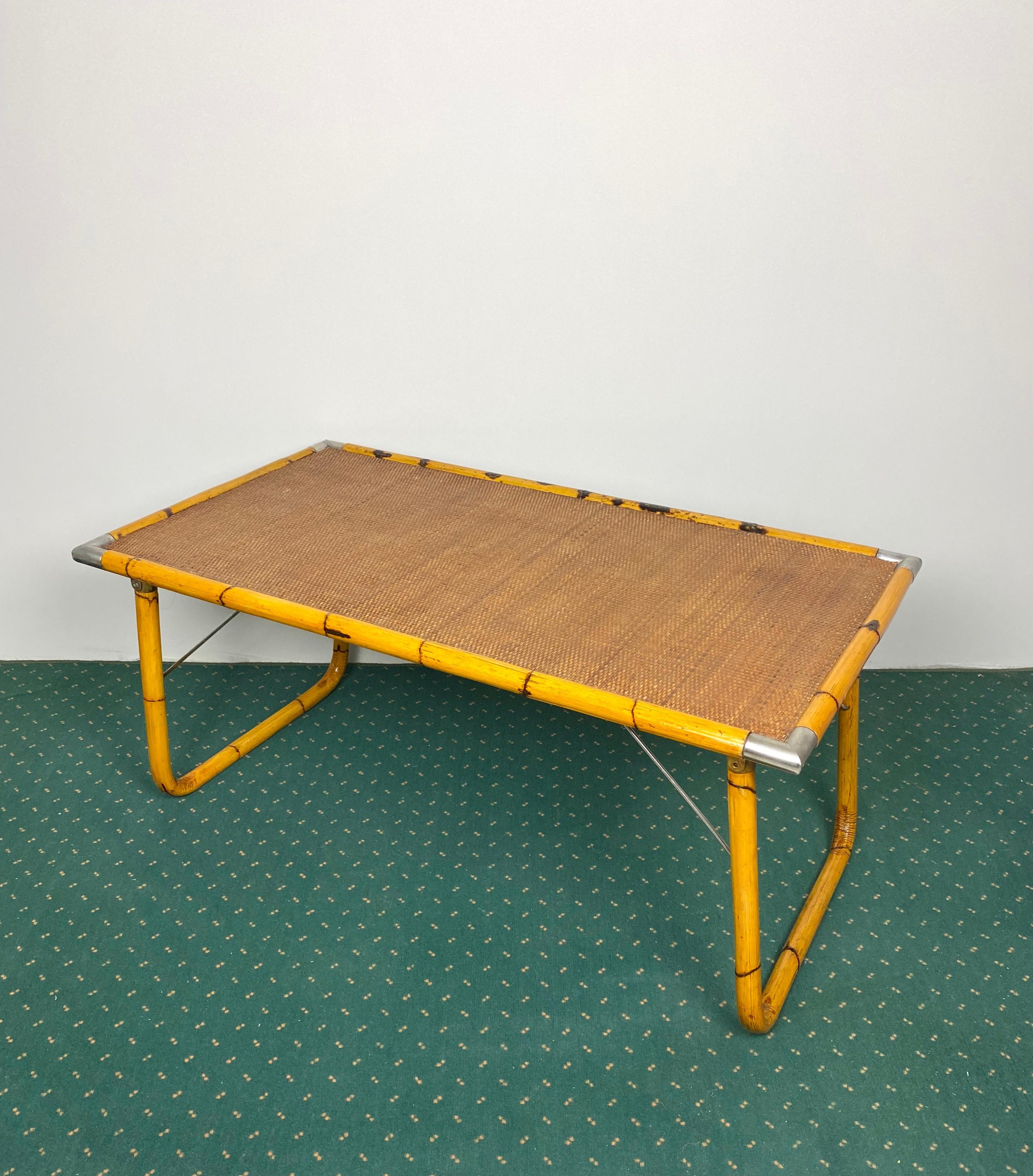 Folding Coffee Table in Bamboo Wicker and Steel Corner, Italy, 1970s In Good Condition In Rome, IT