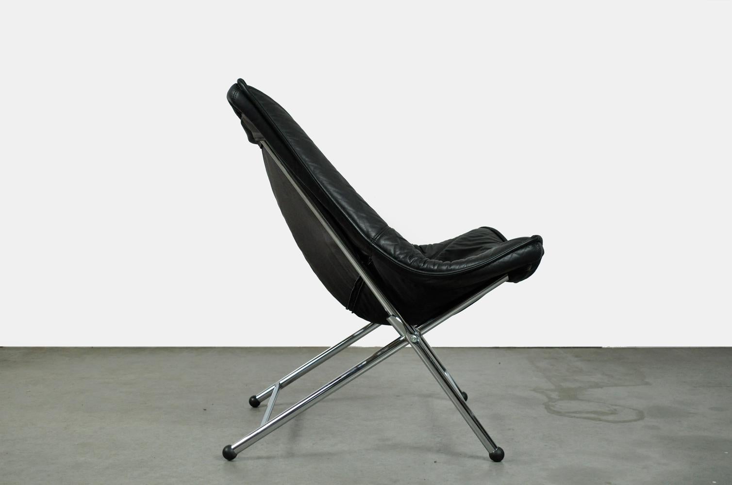 Folding designer armchairs designed by Teun van Zanten for Molinari, Italy 1970s 8