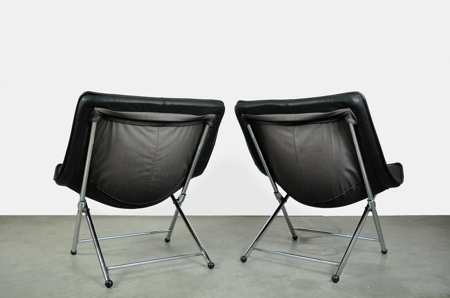 Polychromed Folding designer armchairs designed by Teun van Zanten for Molinari, Italy 1970s