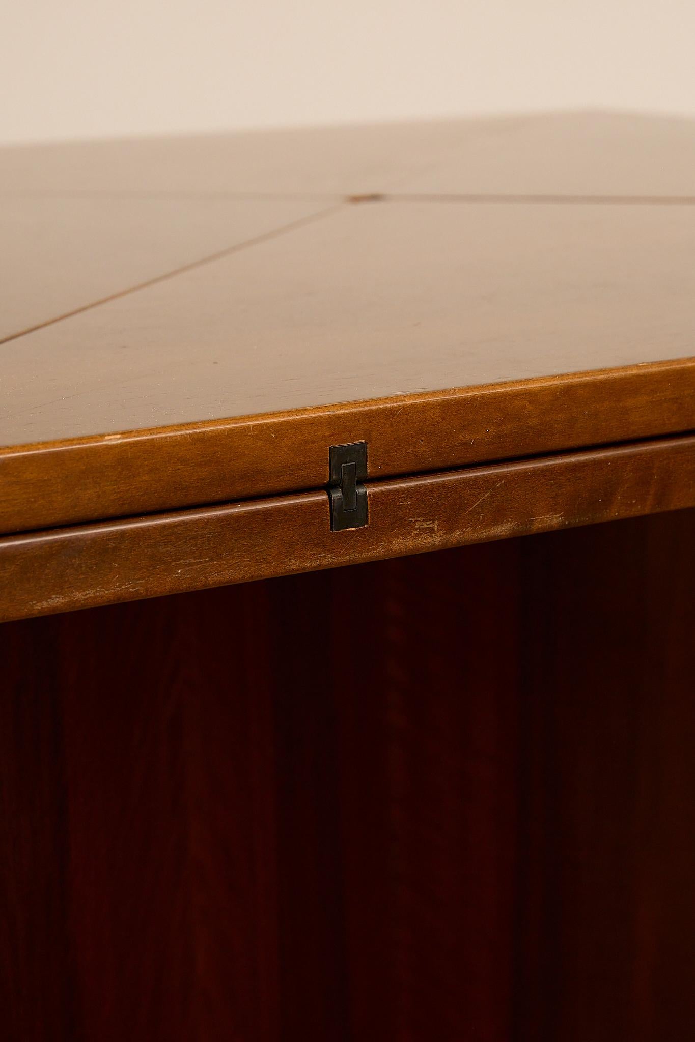 Folding Dining Table by Vittorio Introini For Sale 3