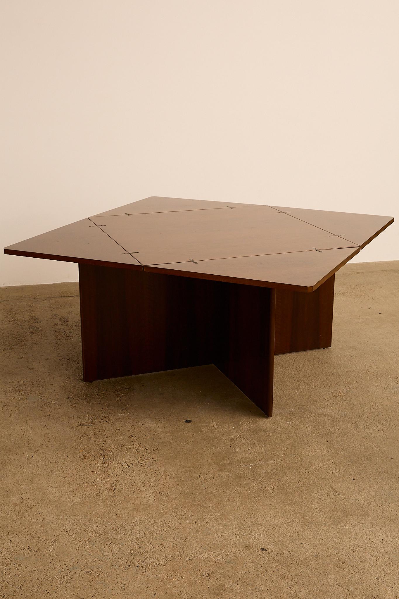Folding Dining Table by Vittorio Introini In Fair Condition For Sale In London, GB
