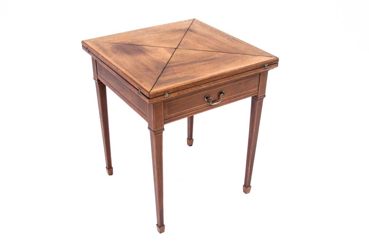 Walnut Folding Game Table, Western Europe, circa 1910, Antique For Sale