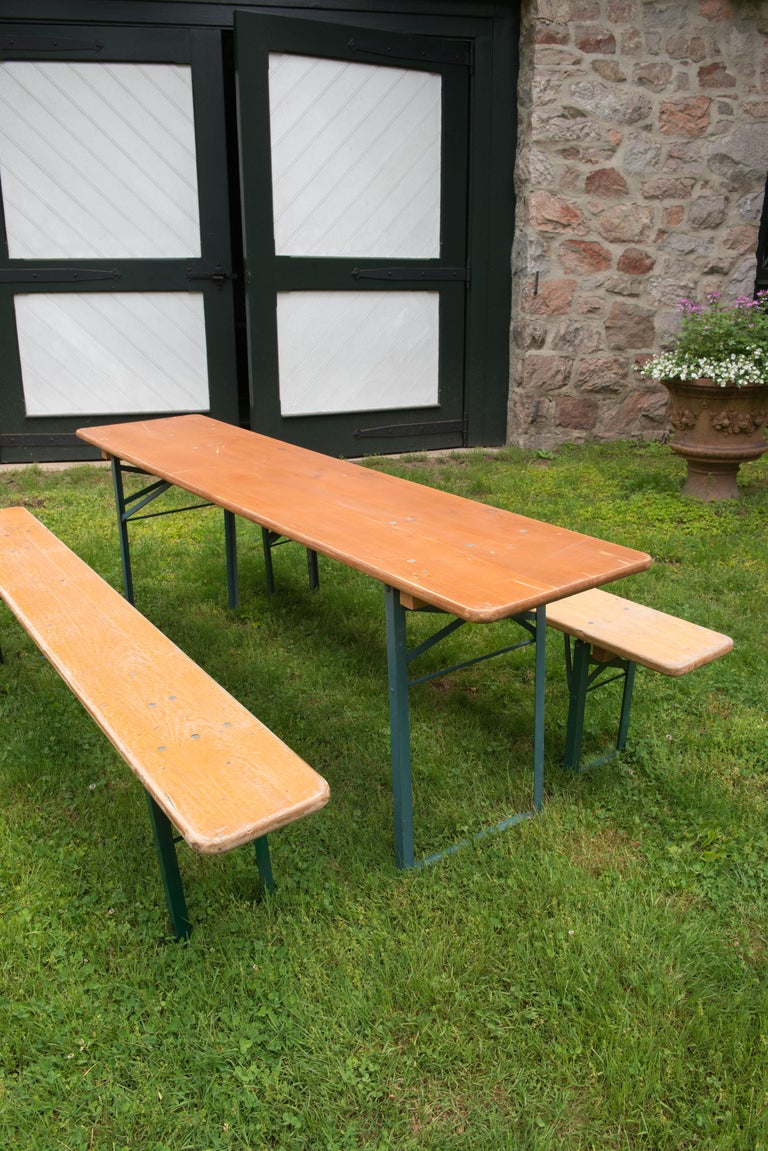 Folding German Picnic Table with Benches In Good Condition For Sale In Stamford, CT