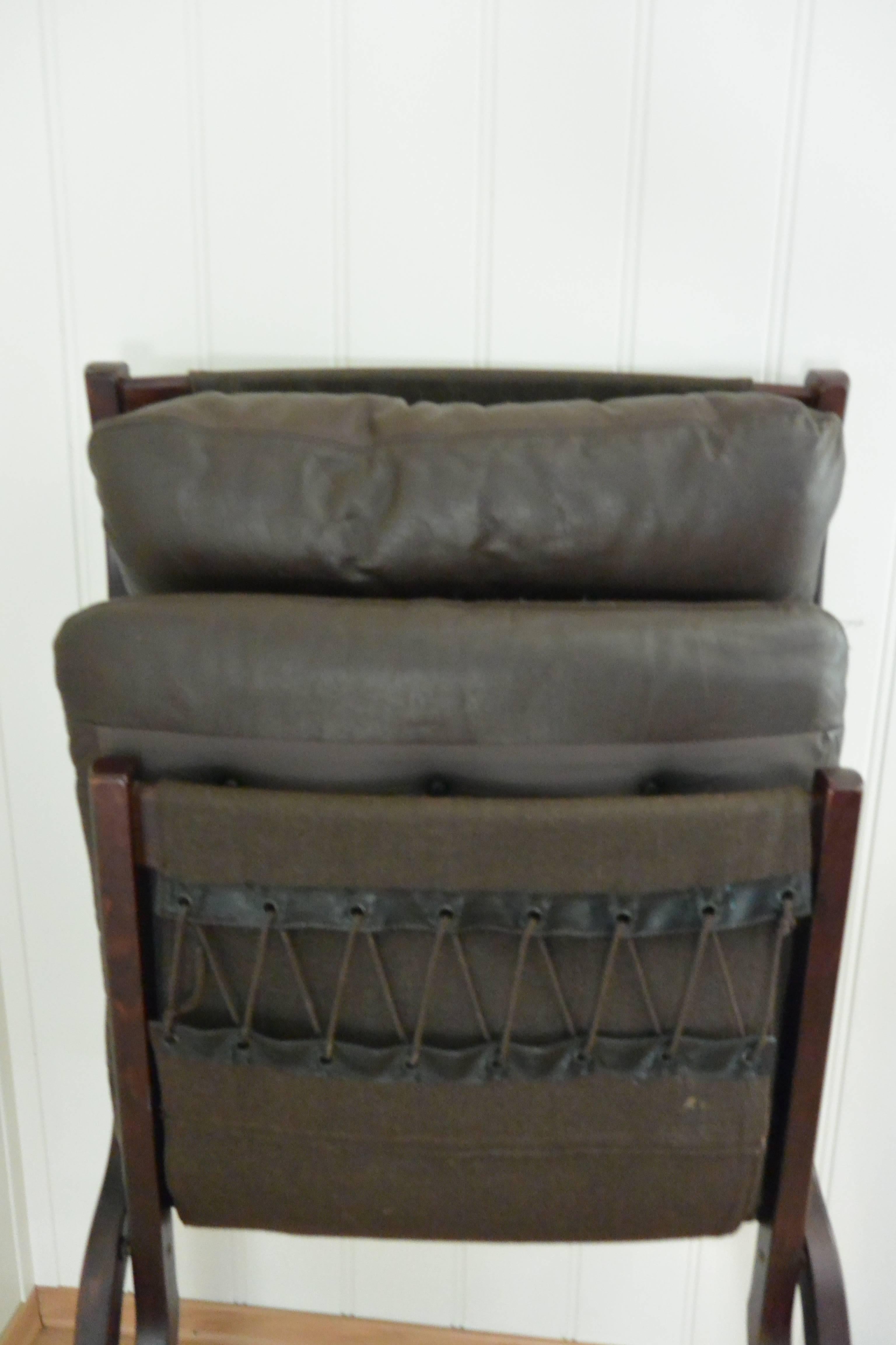 Folding Leather Chair Erkones, Norway For Sale 2