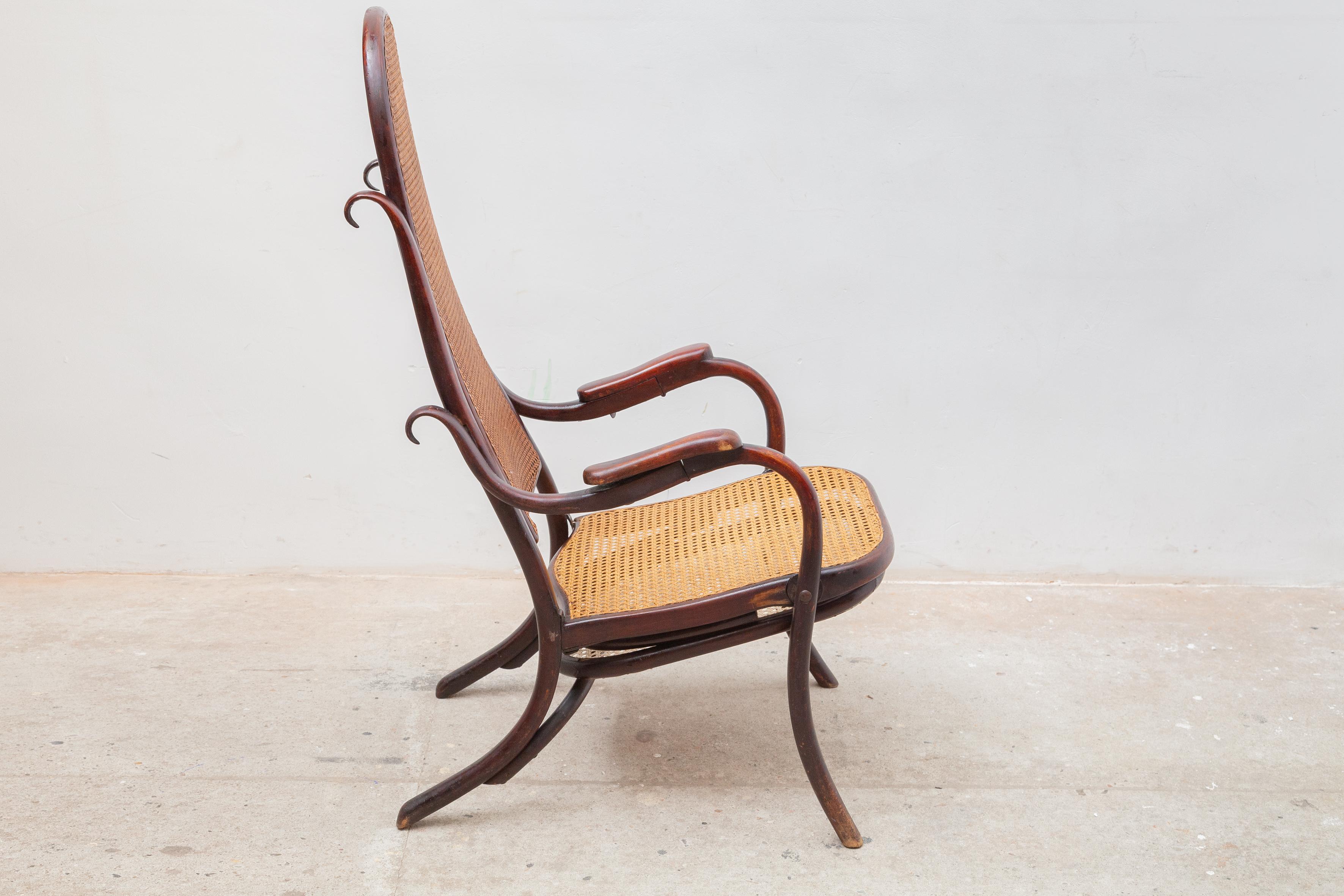 Art Nouveau Folding Lounge Chair by Thonet with Adjustable Footstool 19th Century For Sale