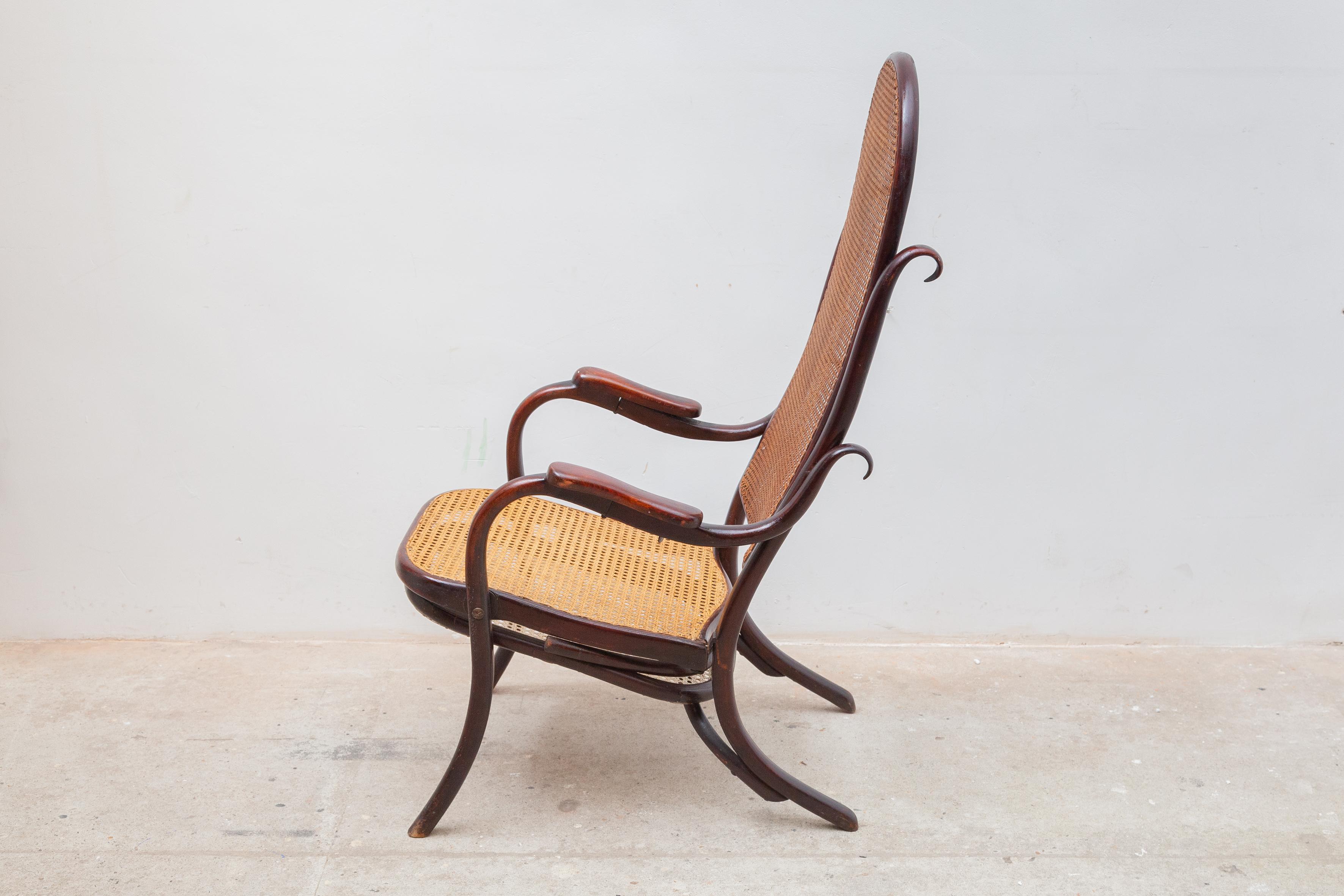 Hand-Crafted Folding Lounge Chair by Thonet with Adjustable Footstool 19th Century For Sale