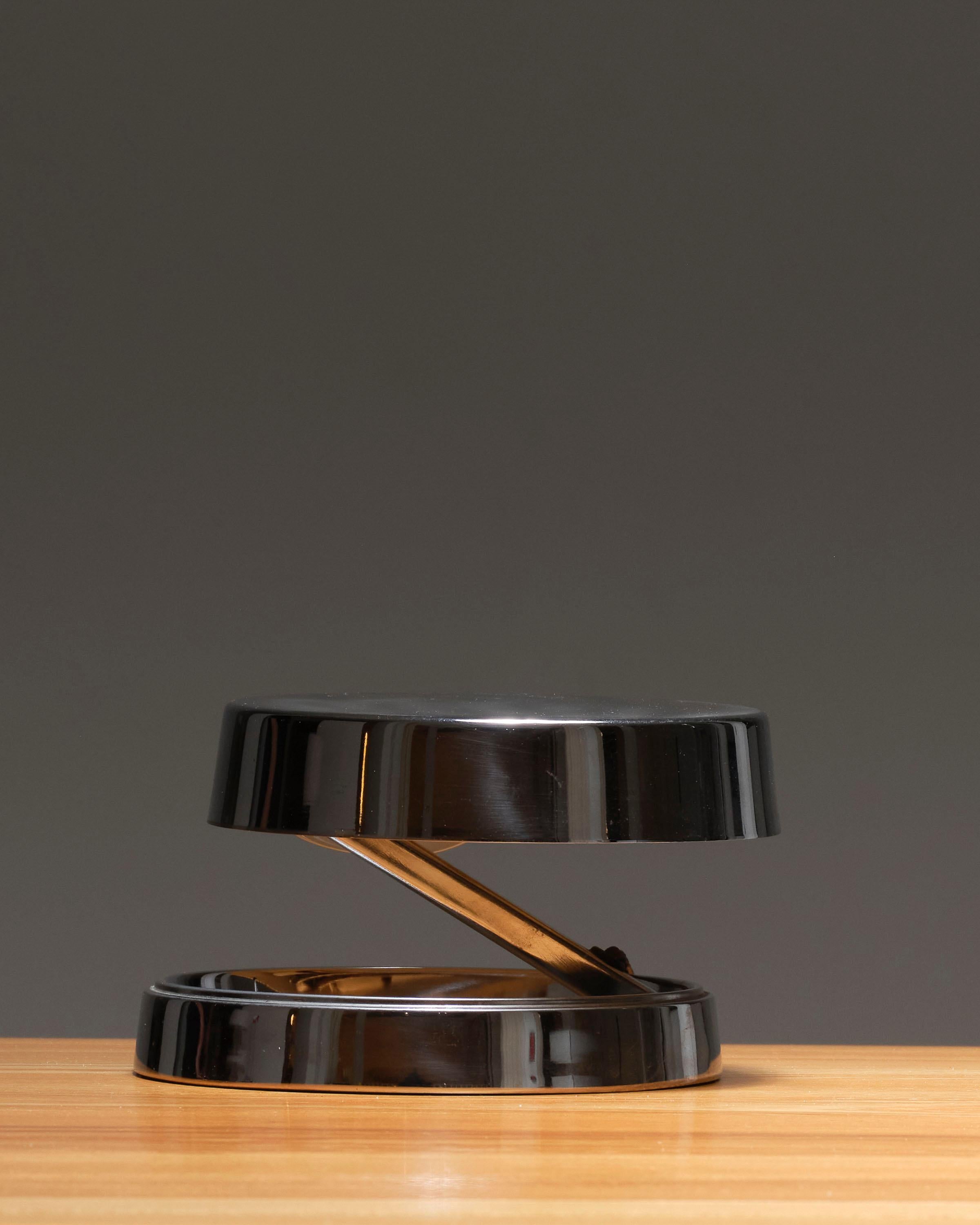 Faltbare Schreibtischlampe aus Metall, 1970er Jahre im Angebot 1