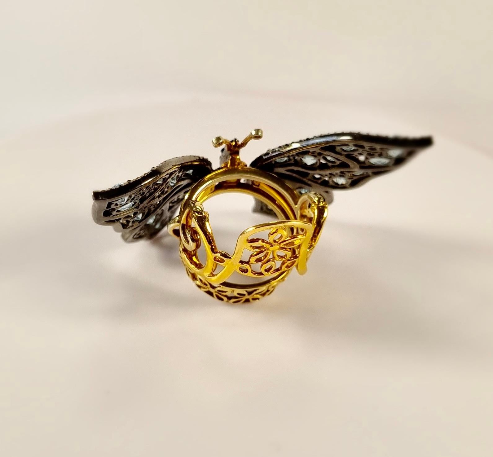 Romantic Folding Moving Butterfly 18k Gold Acquamarine, Diamonds, Sapphires Cocktail Ring For Sale