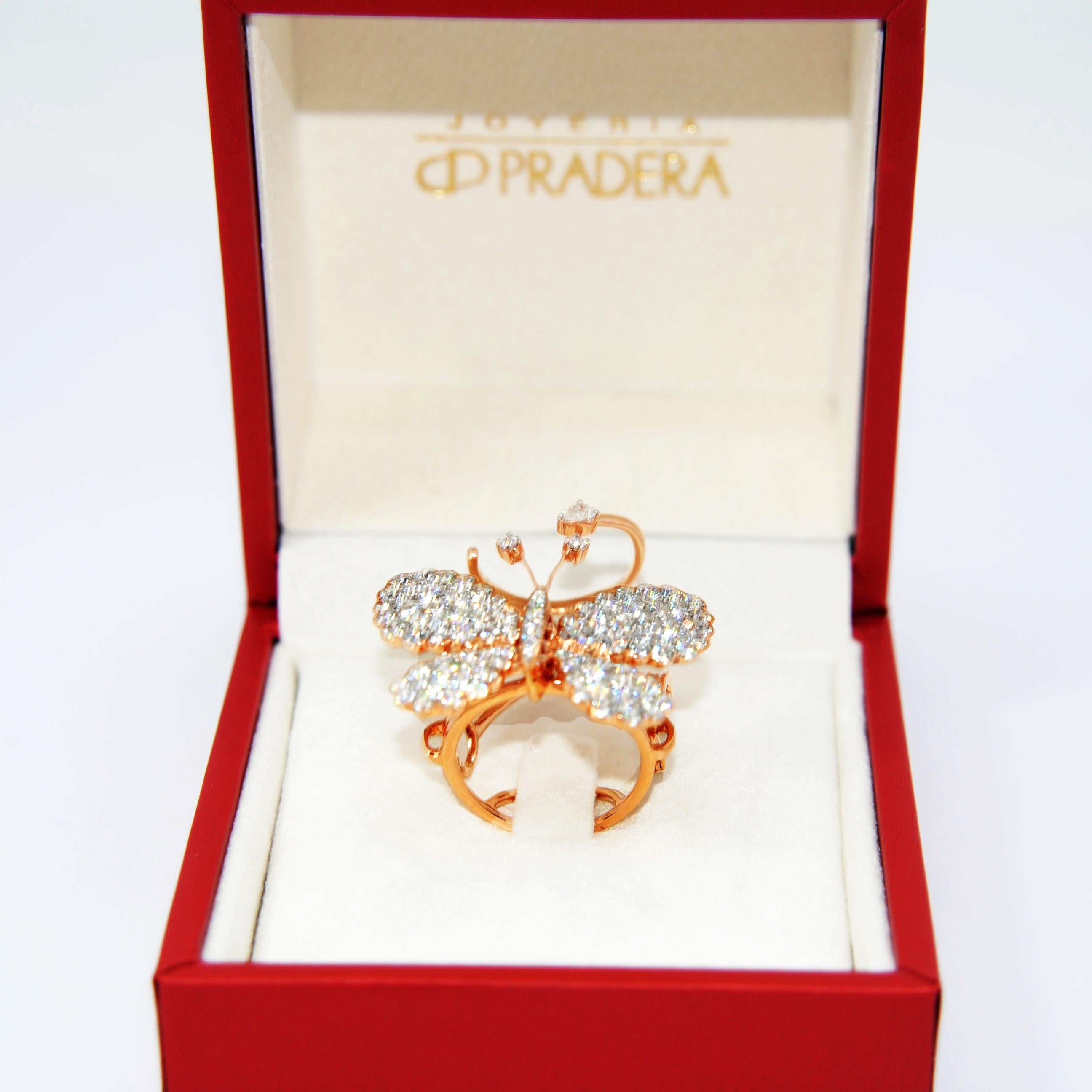 Round Cut Folding Moving Butterfly Rose Gold 18 Karat White Diamonds Cocktail Ring