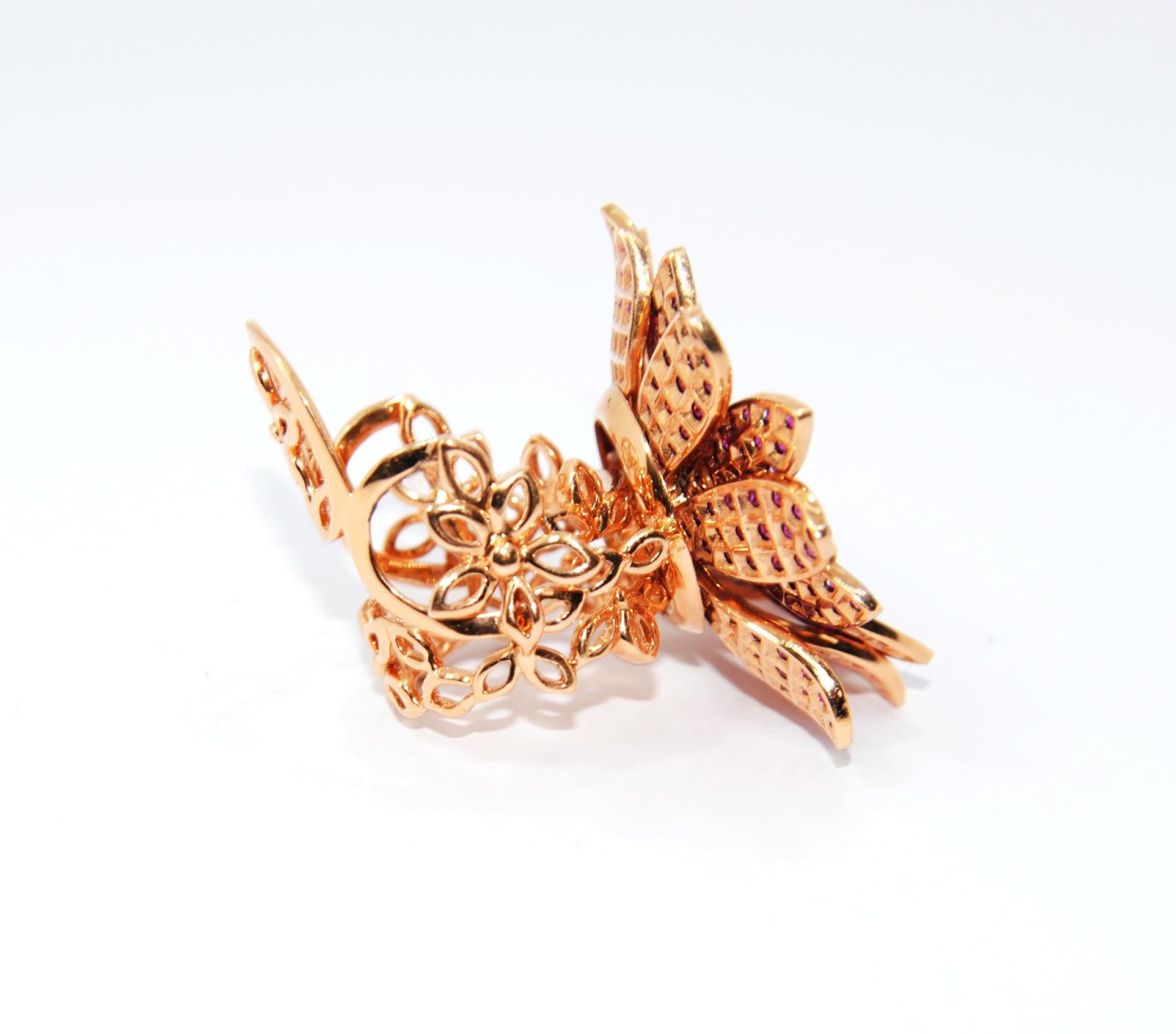 Artisan Folding Moving Petals Rubies 18 Karat Gold Cocktail Ring For Sale