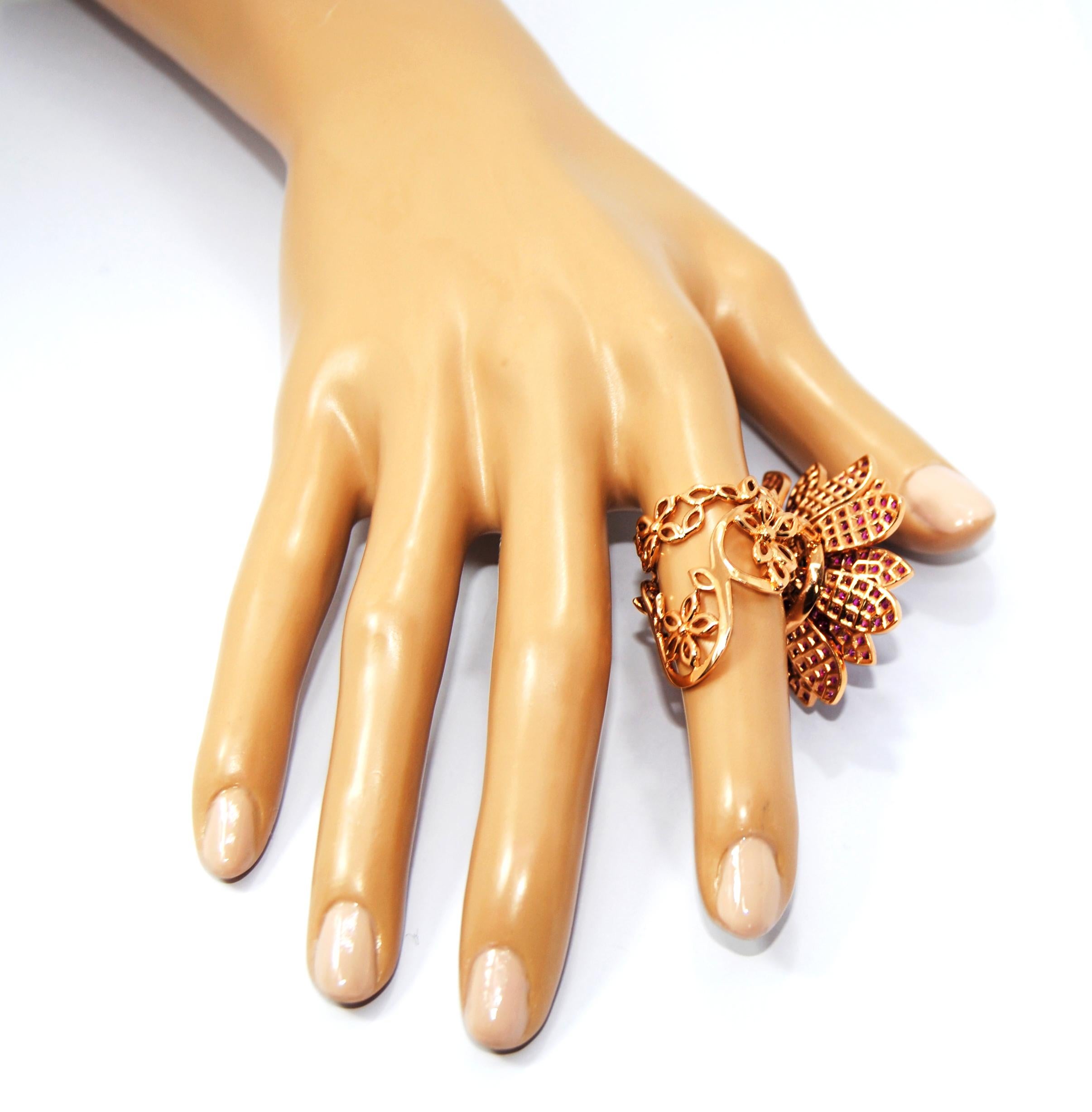 Women's Folding Moving Petals Rubies 18 Karat Gold Cocktail Ring For Sale